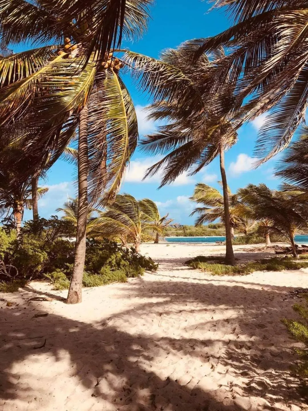 KANALU BEACH APPATEMENT