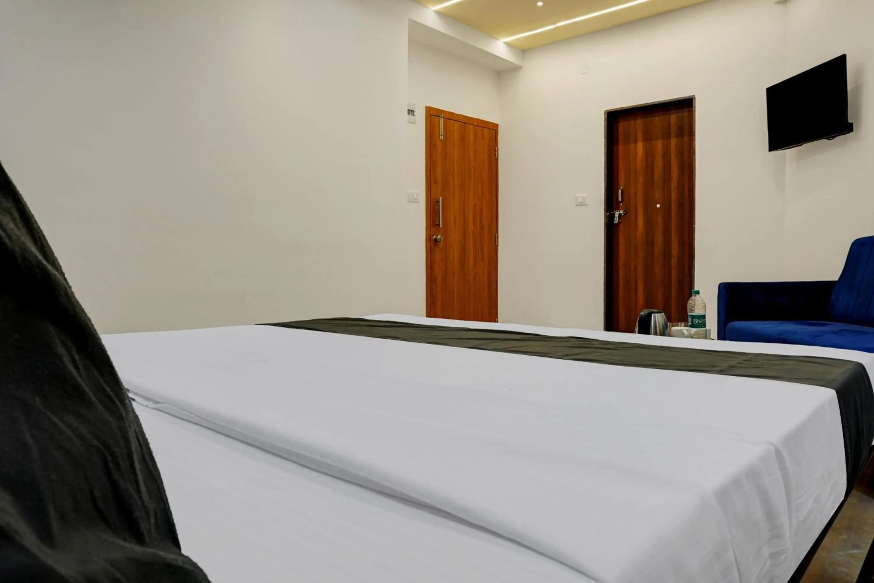 Bedroom, Bed in Super Hotel O KP Pride