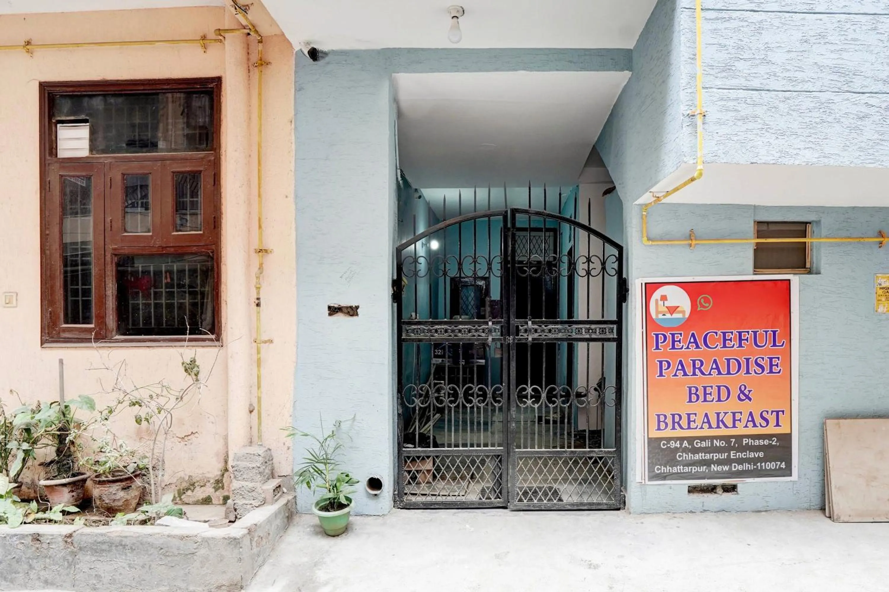 Facade/entrance in Hotel O Peaceful Paradise