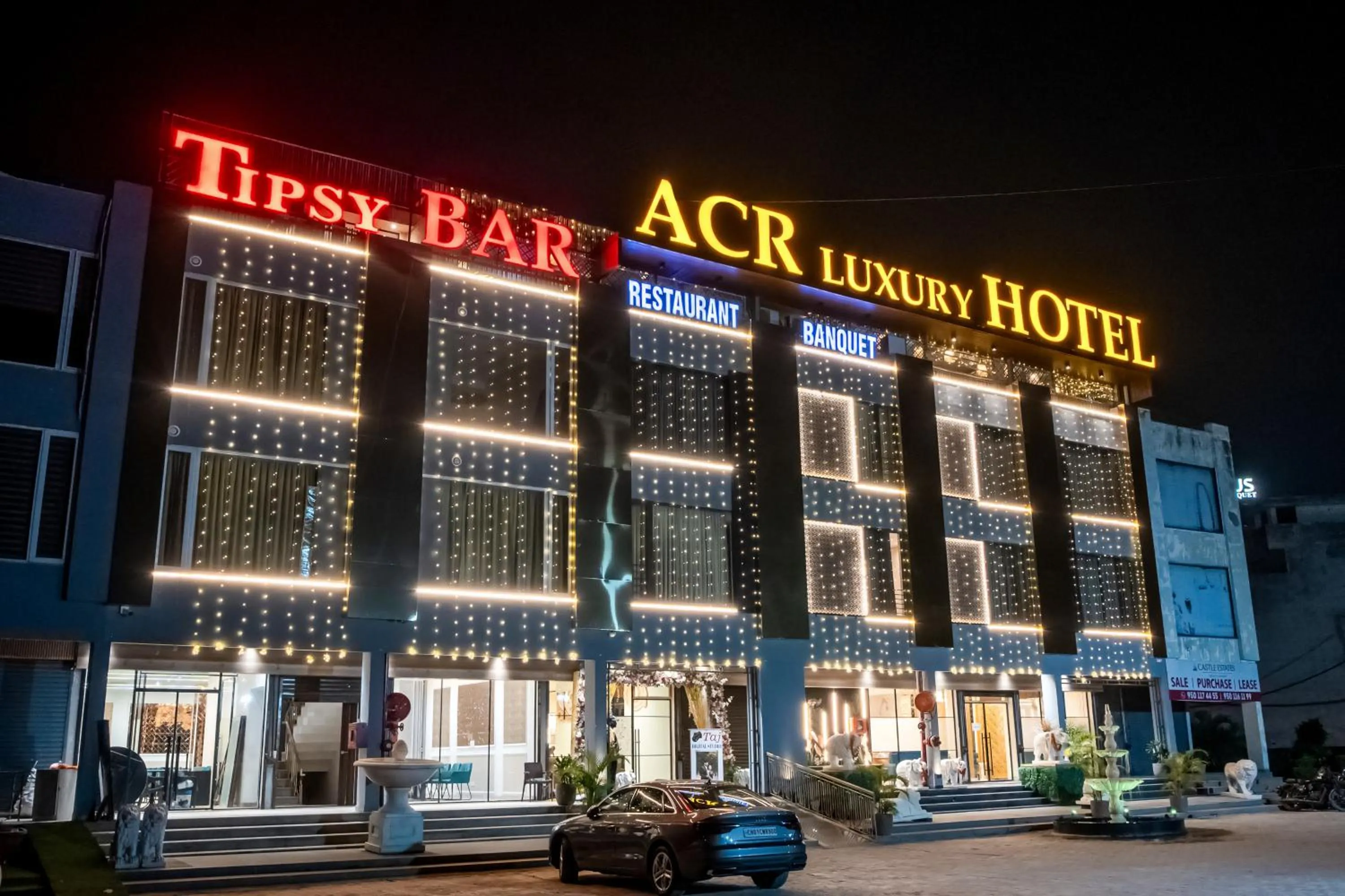 ACR Luxury Hotel