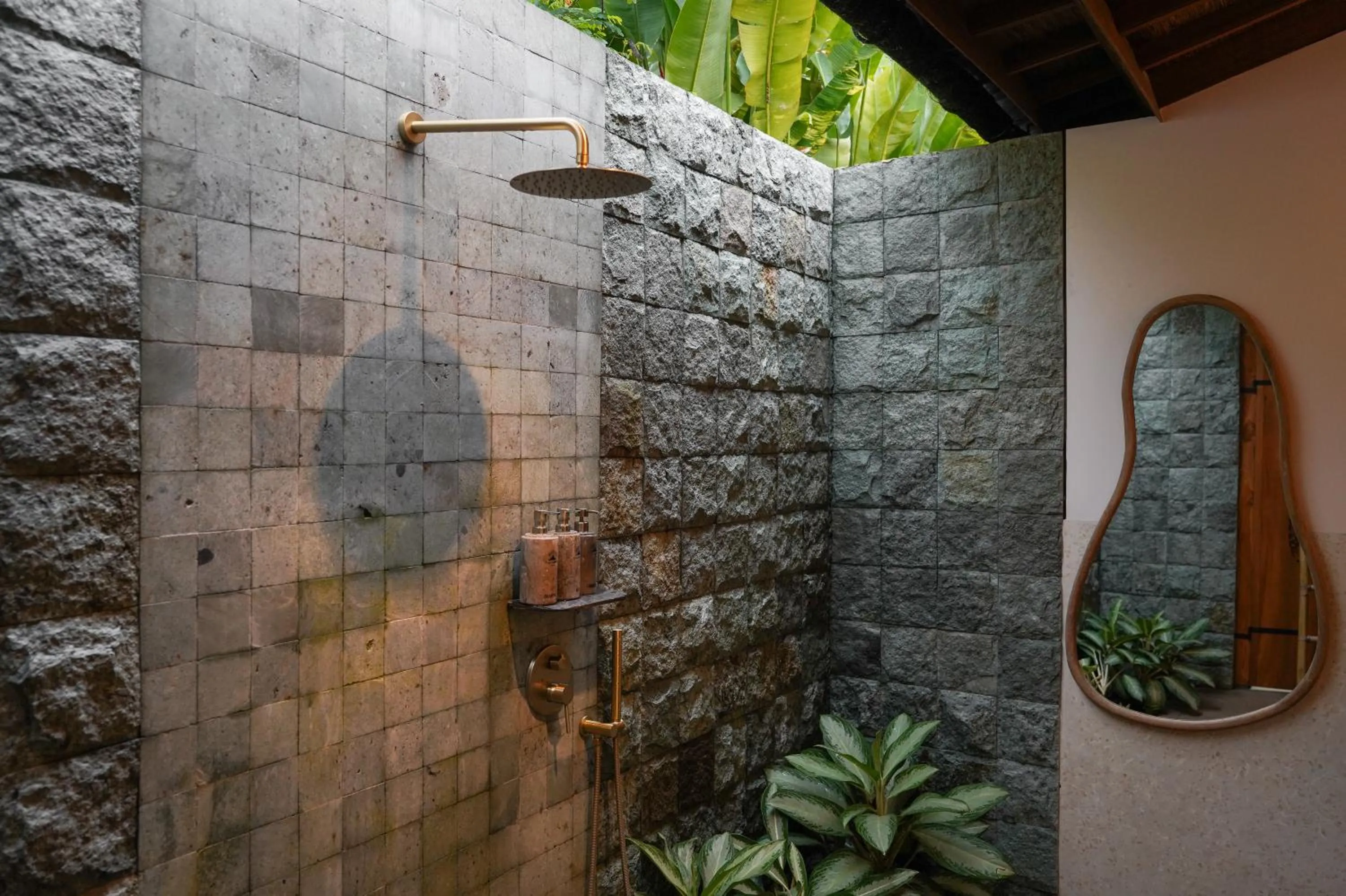 Shower in Puri Dajuma Terrace Eco Lodge & Spa