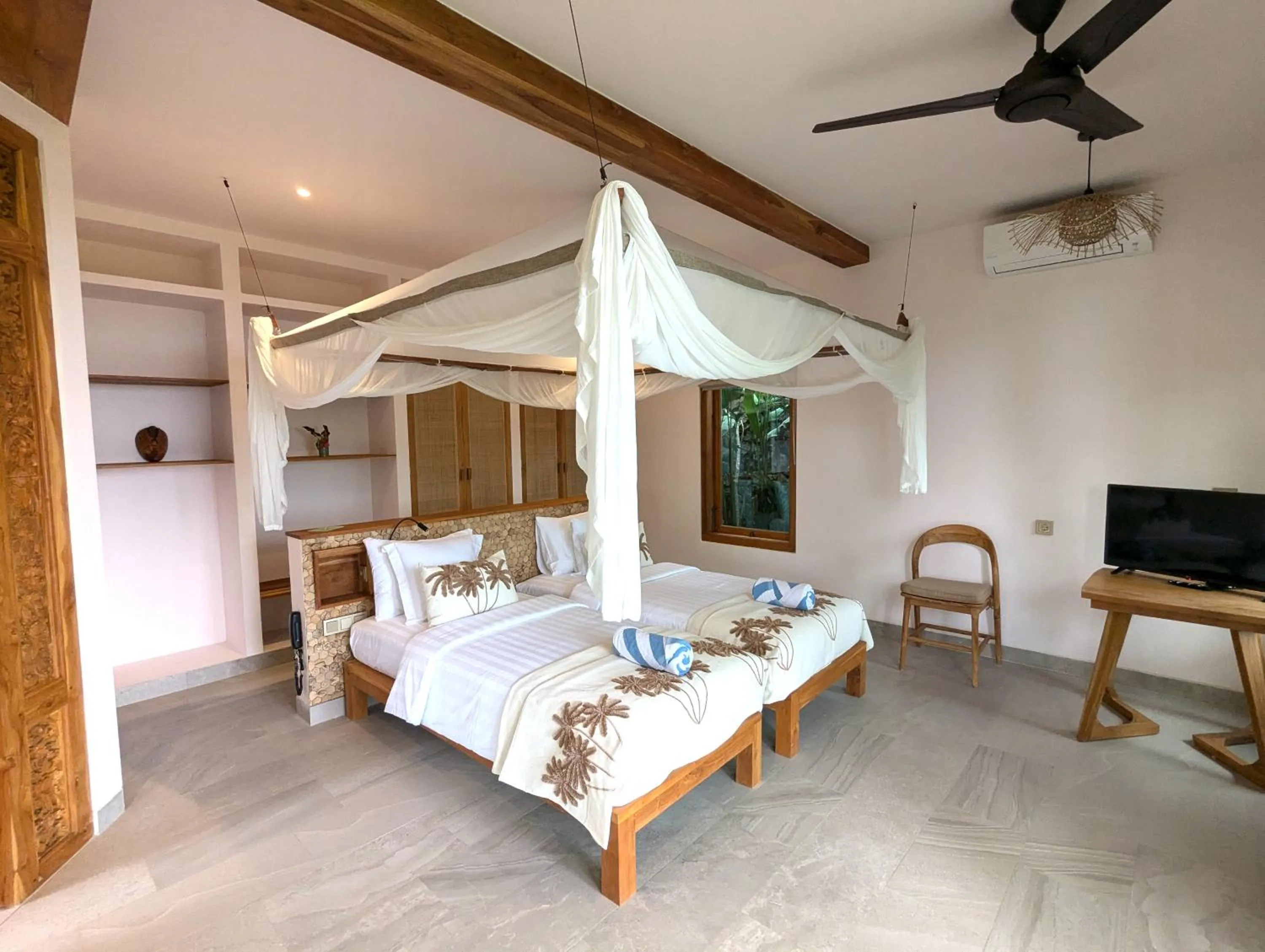 Bed in Puri Dajuma Terrace Eco Lodge & Spa