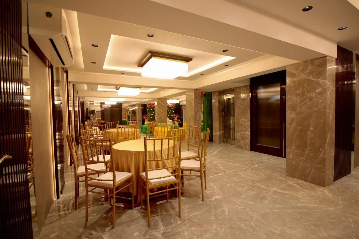 Banquet/Function facilities in Evara-Meraki Inn