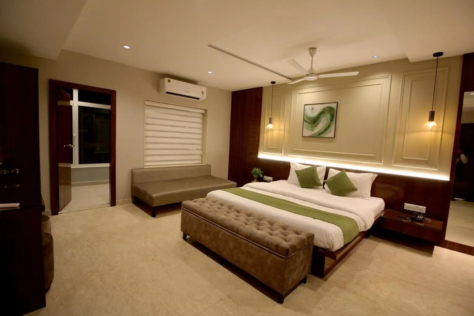 Bed in Evara-Meraki Inn