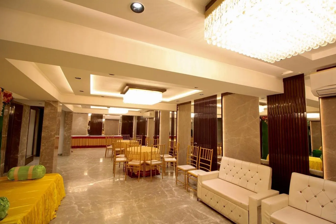 Banquet/Function facilities in Evara-Meraki Inn