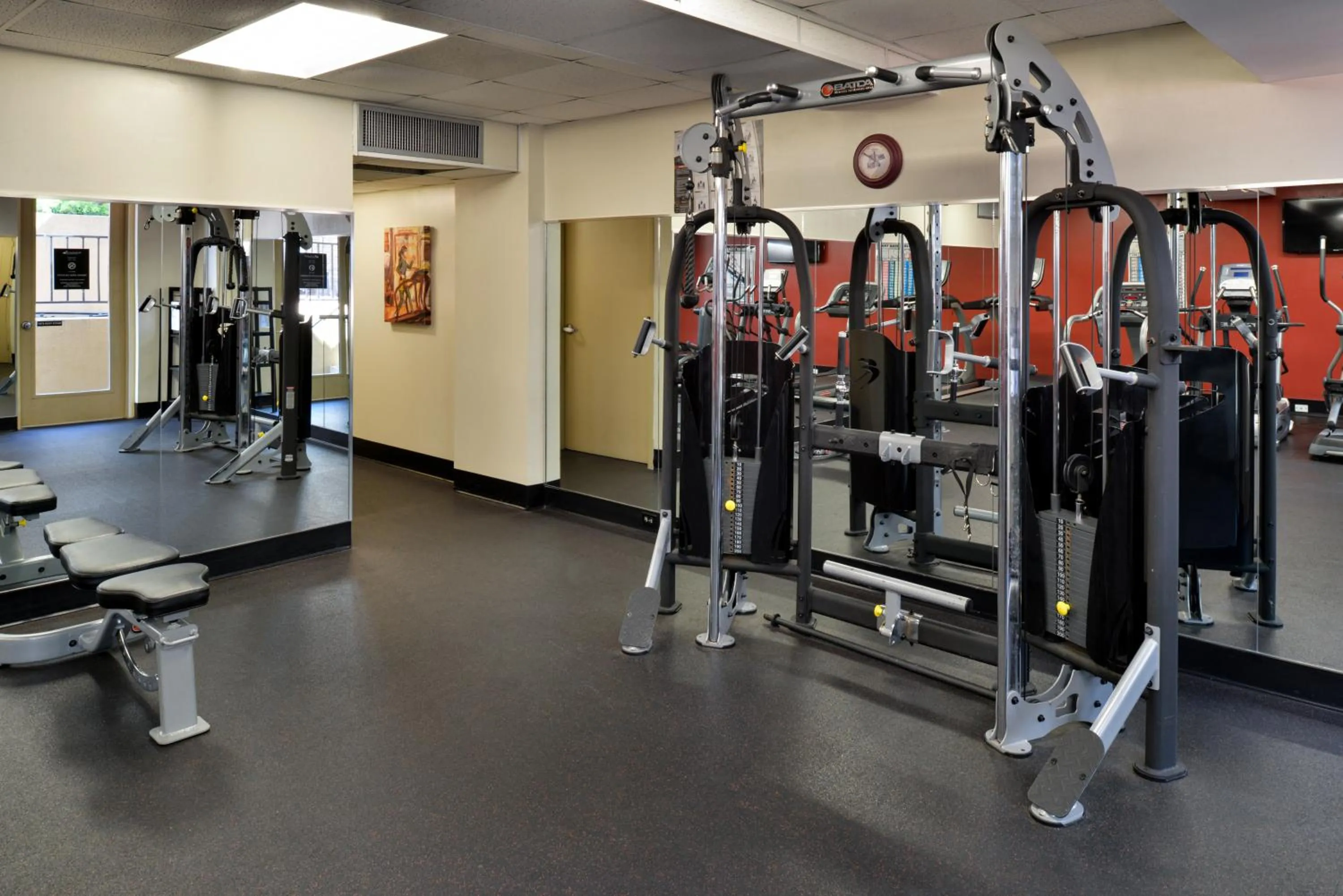 Fitness centre/facilities in Hawthorne Inn & Conference Center
