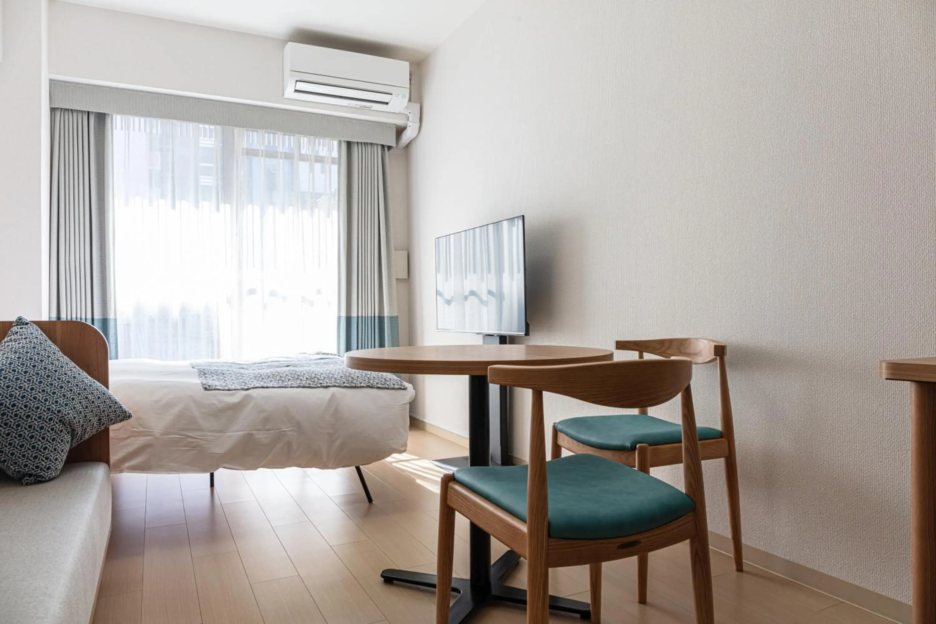 Photo of the whole room in yksi STAY ＆ APARTMENT OSAKA