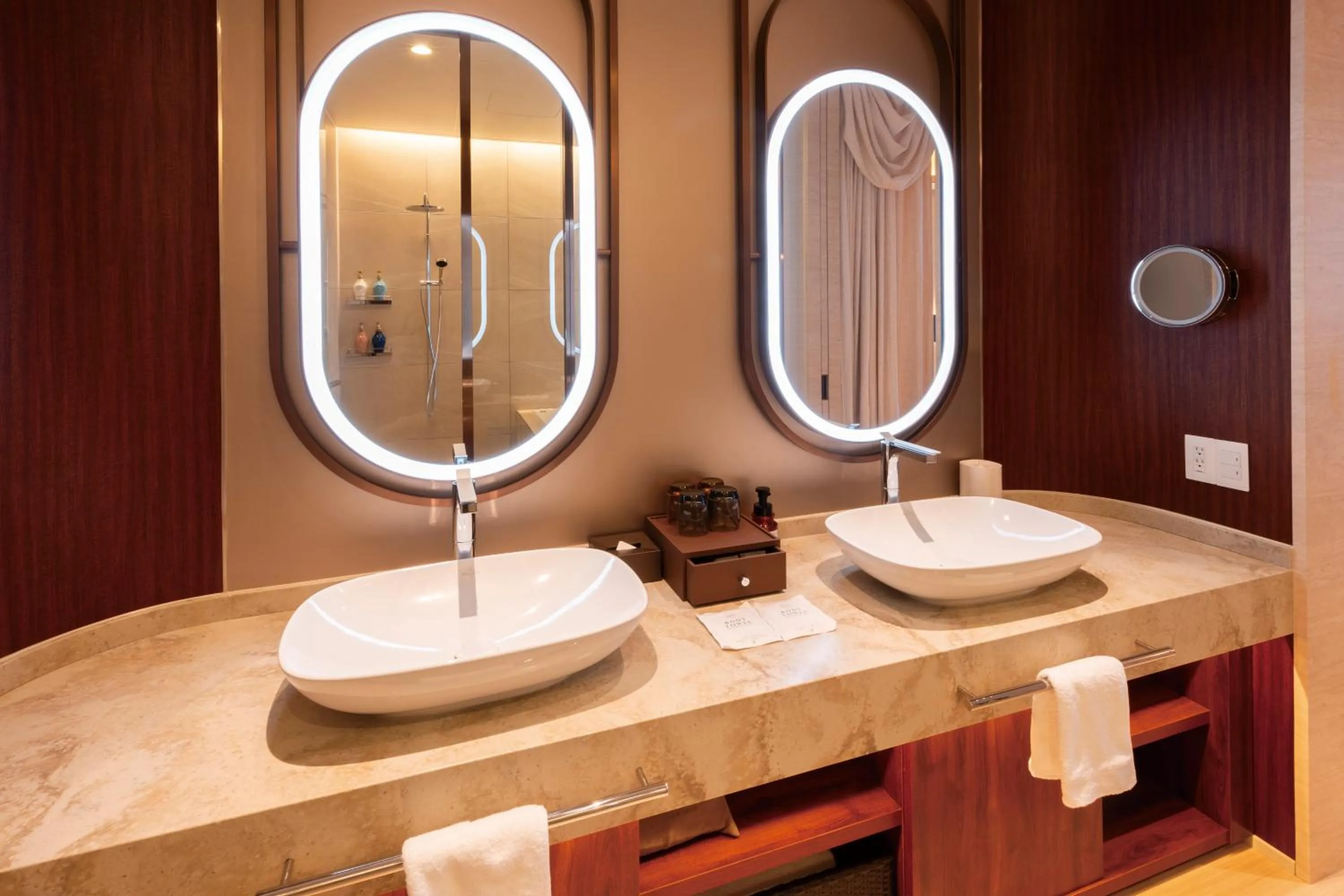 Photo of the whole room in Hotel Springs Makuhari Premier