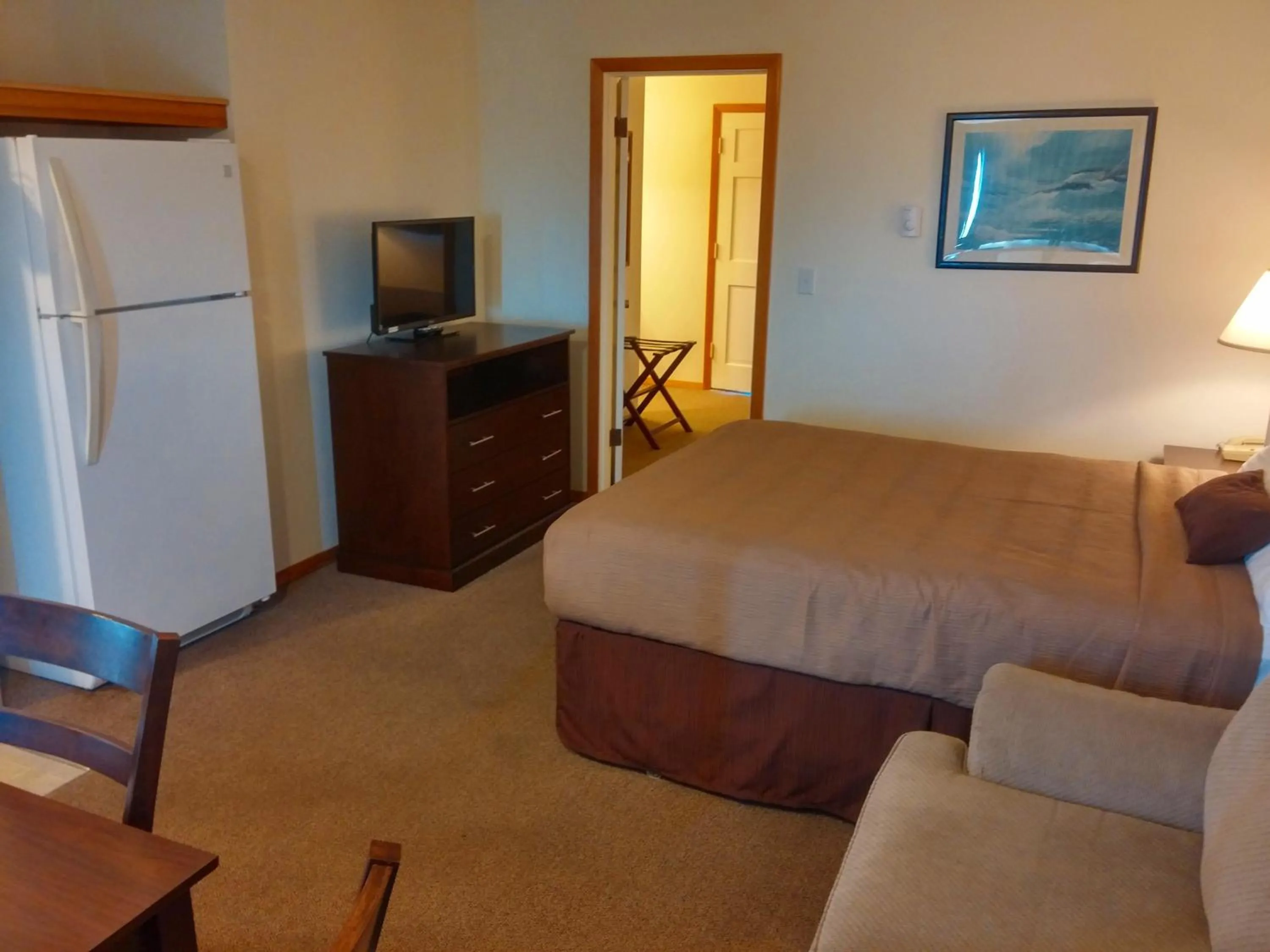 Bedroom, Bed in Silver Sands