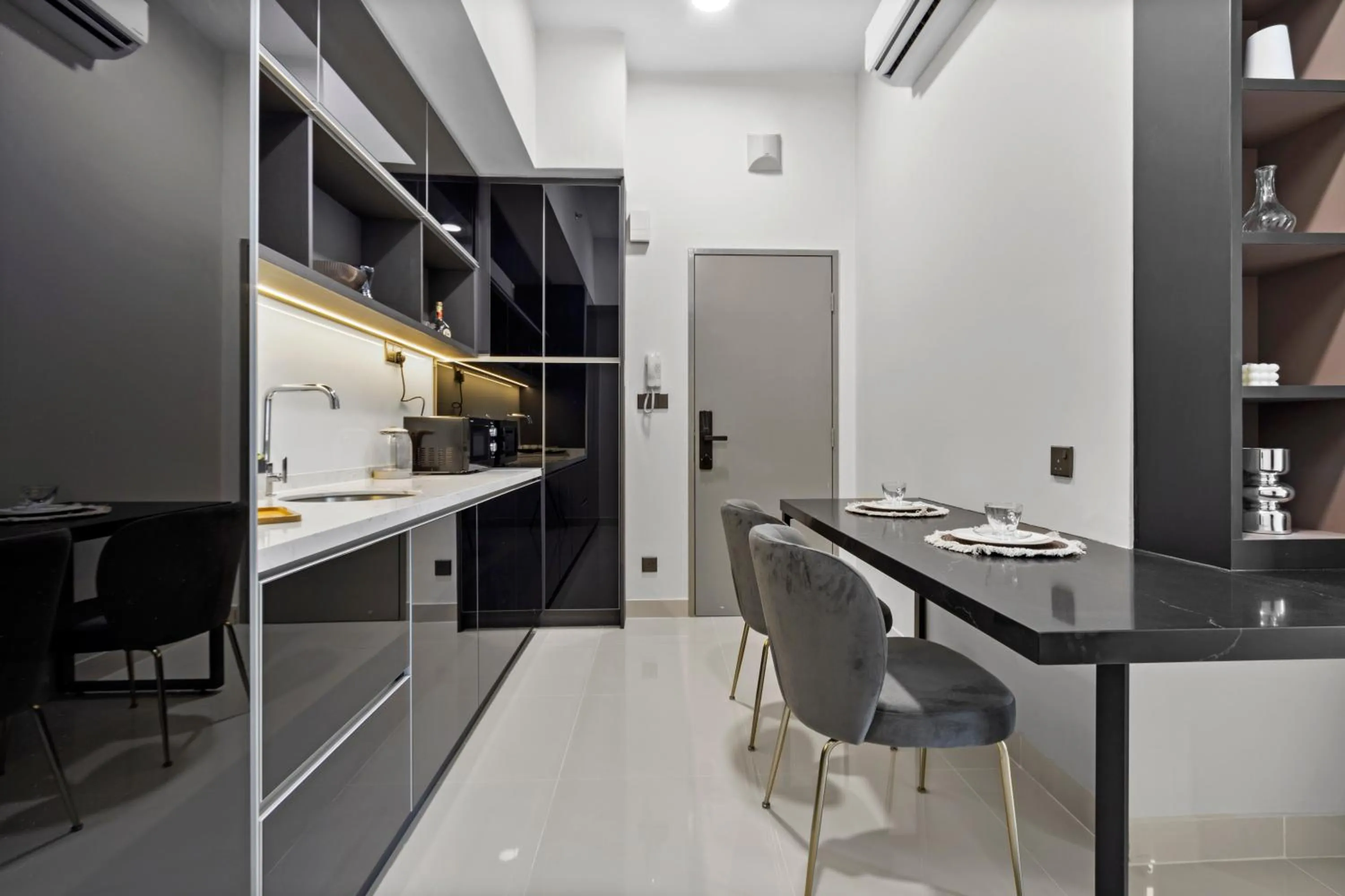 Kitchen or kitchenette in Novo Kuala Lumpur