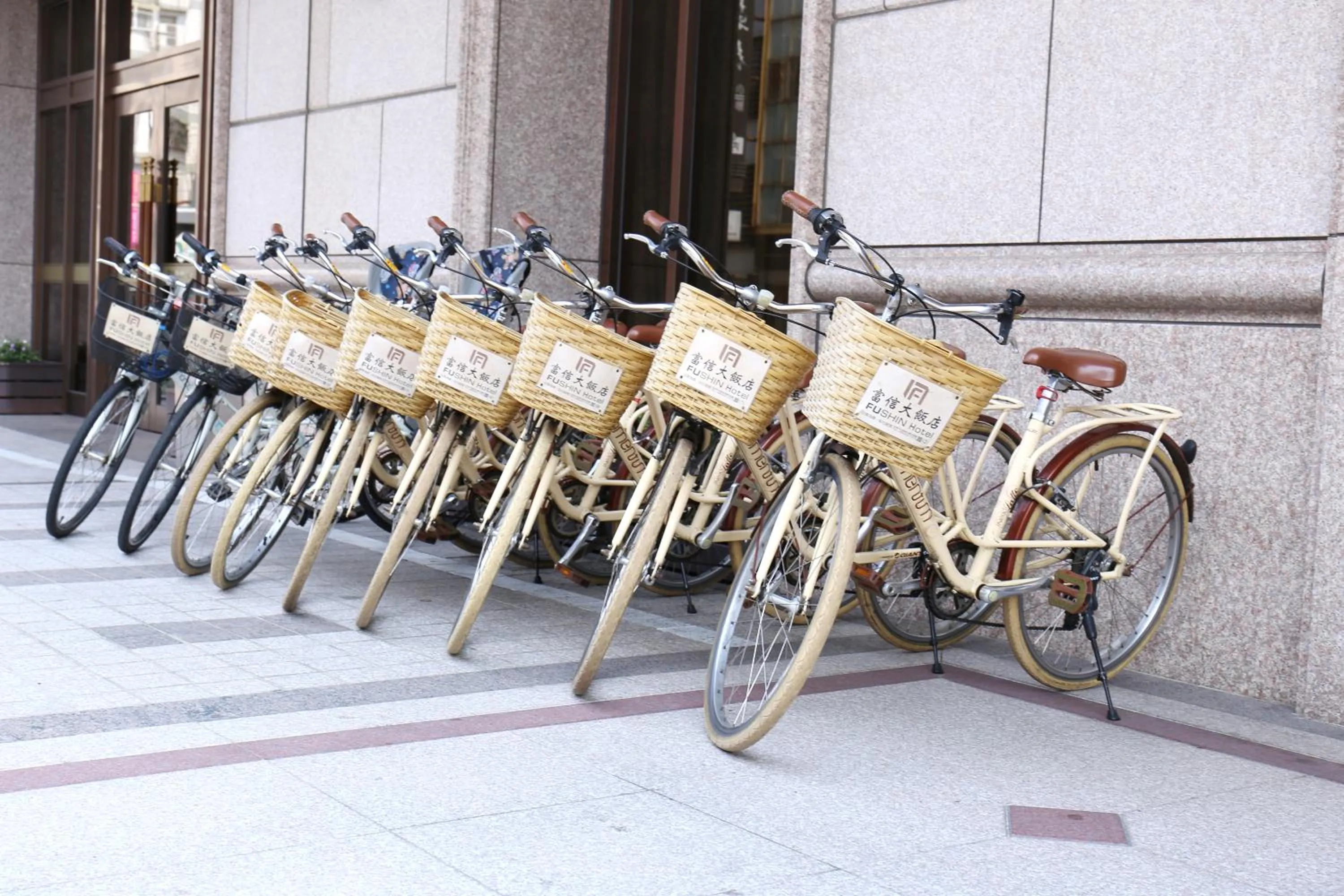 Cycling in Fushin Hotel - Tainan