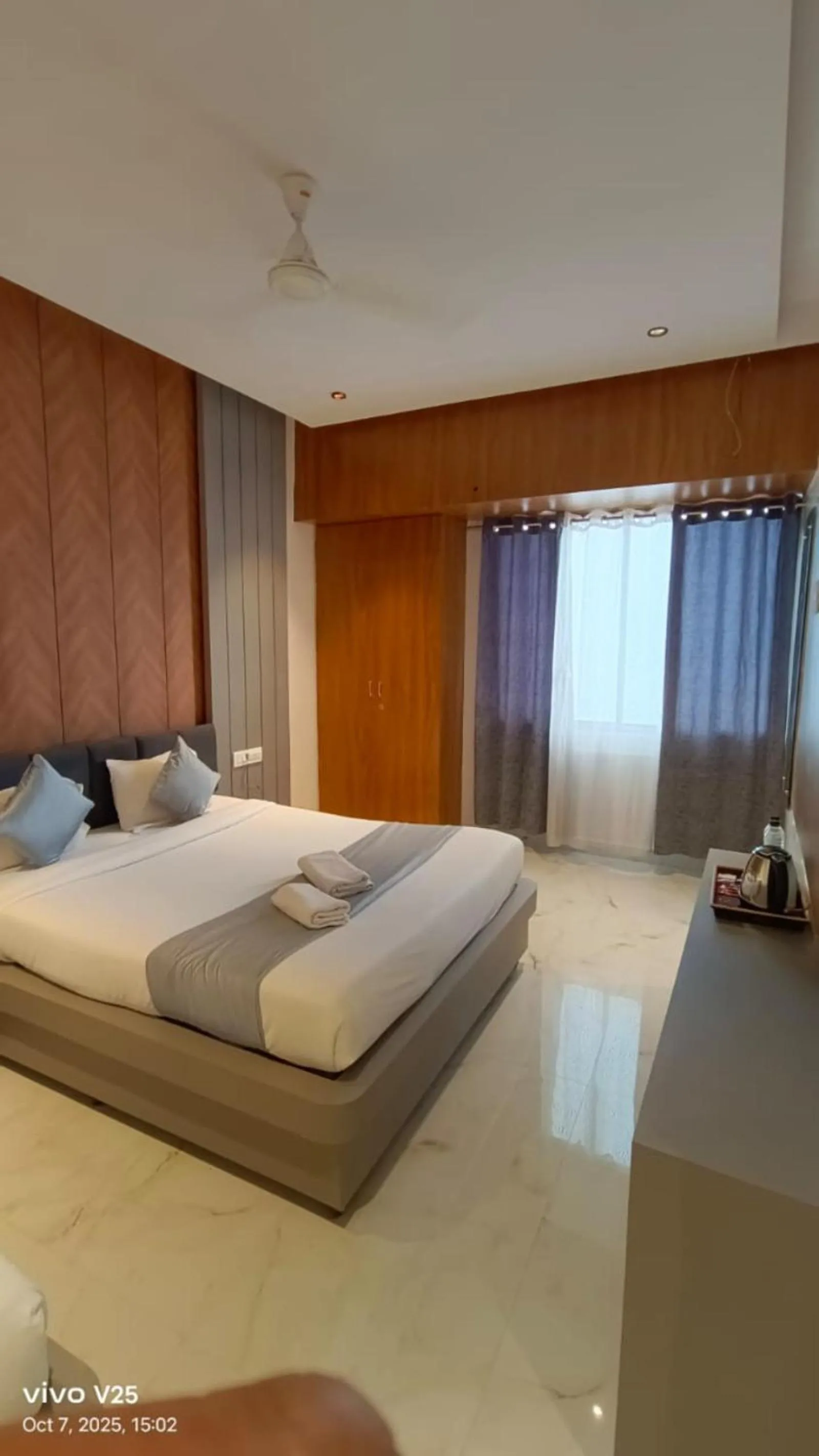 Deluxe Double Room in Hotel Kiara Eshosans Palace