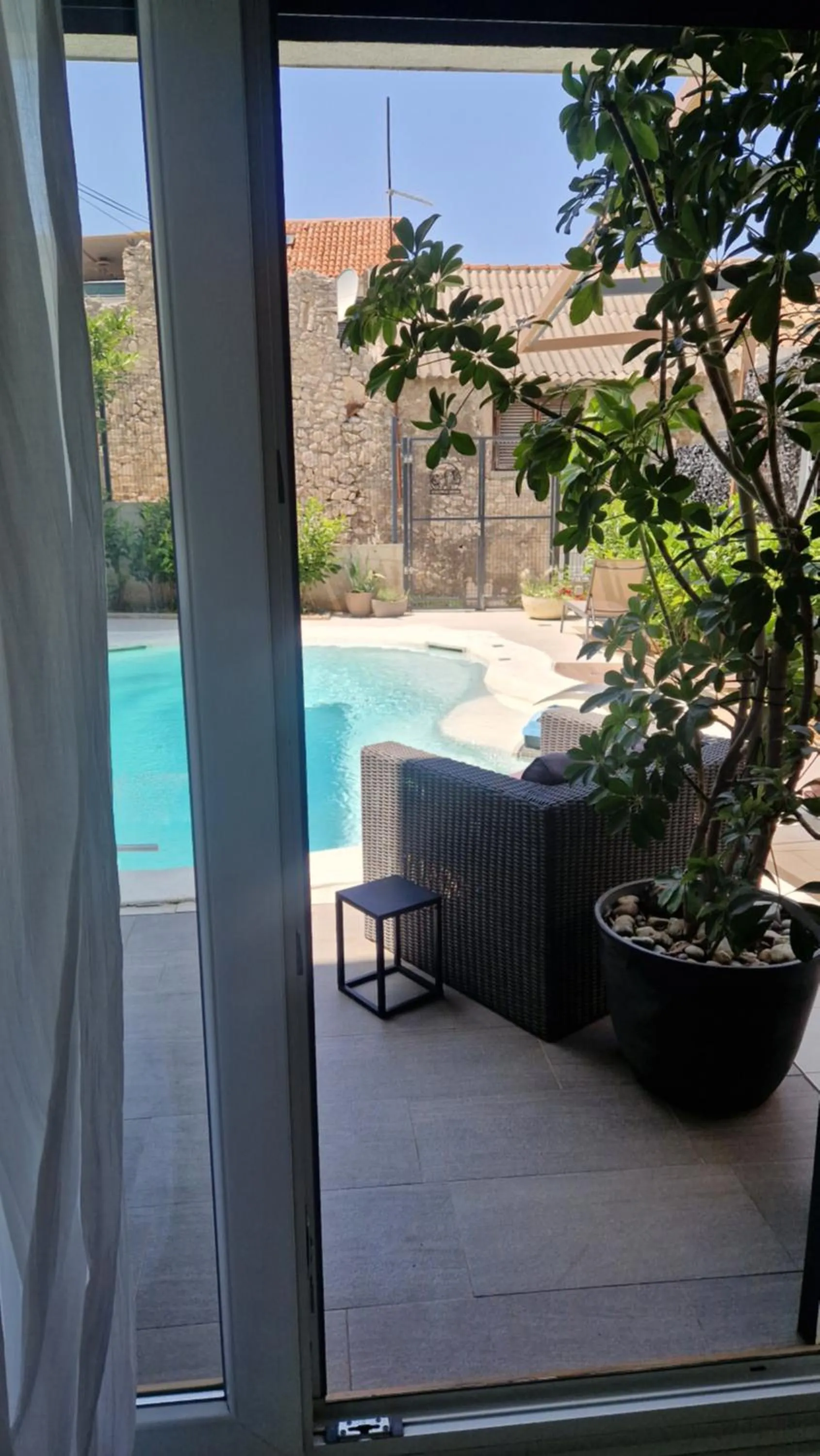 Patio in Basic Mansion Mandalina