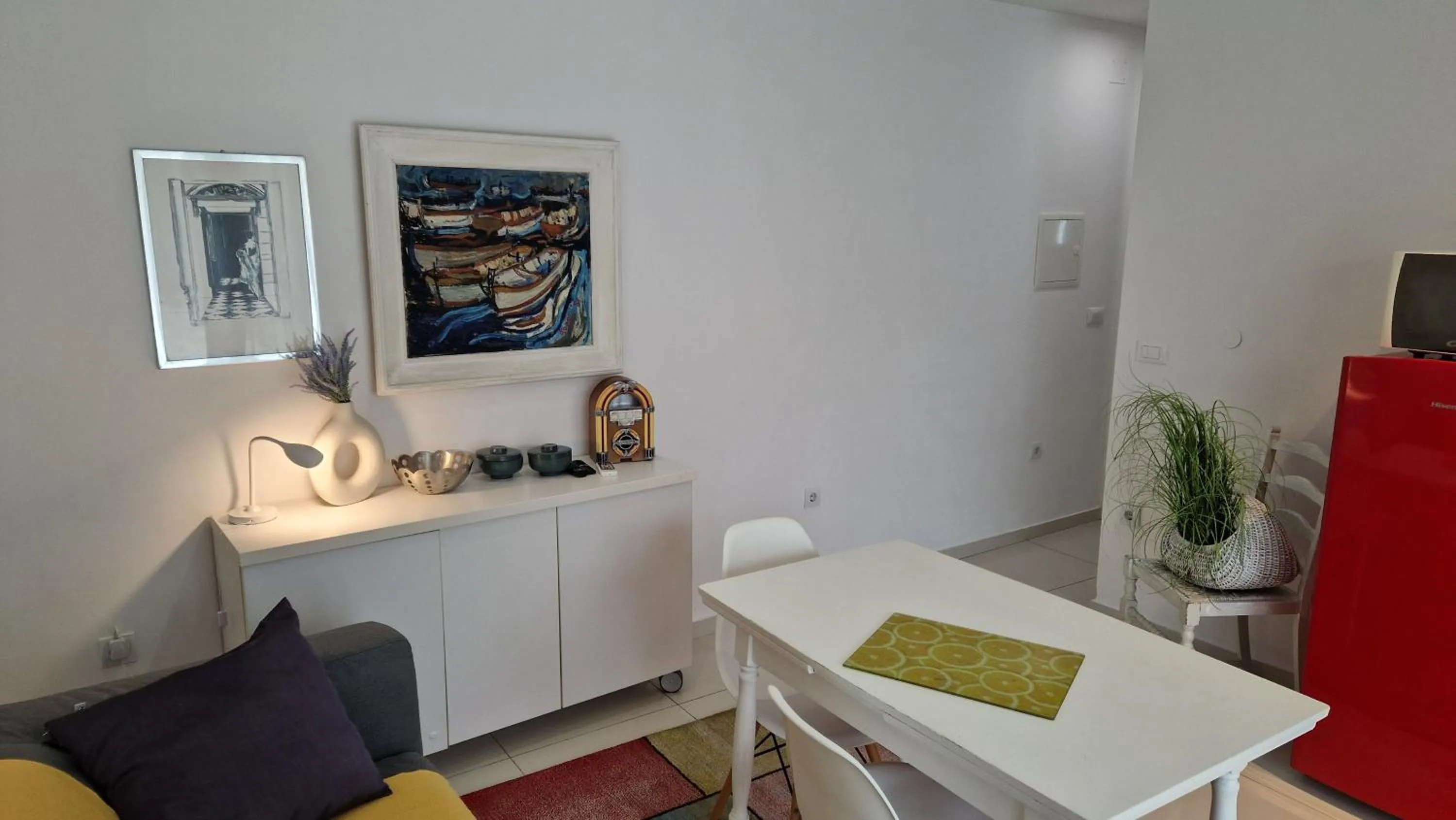 TV and multimedia in Basic Mansion Mandalina