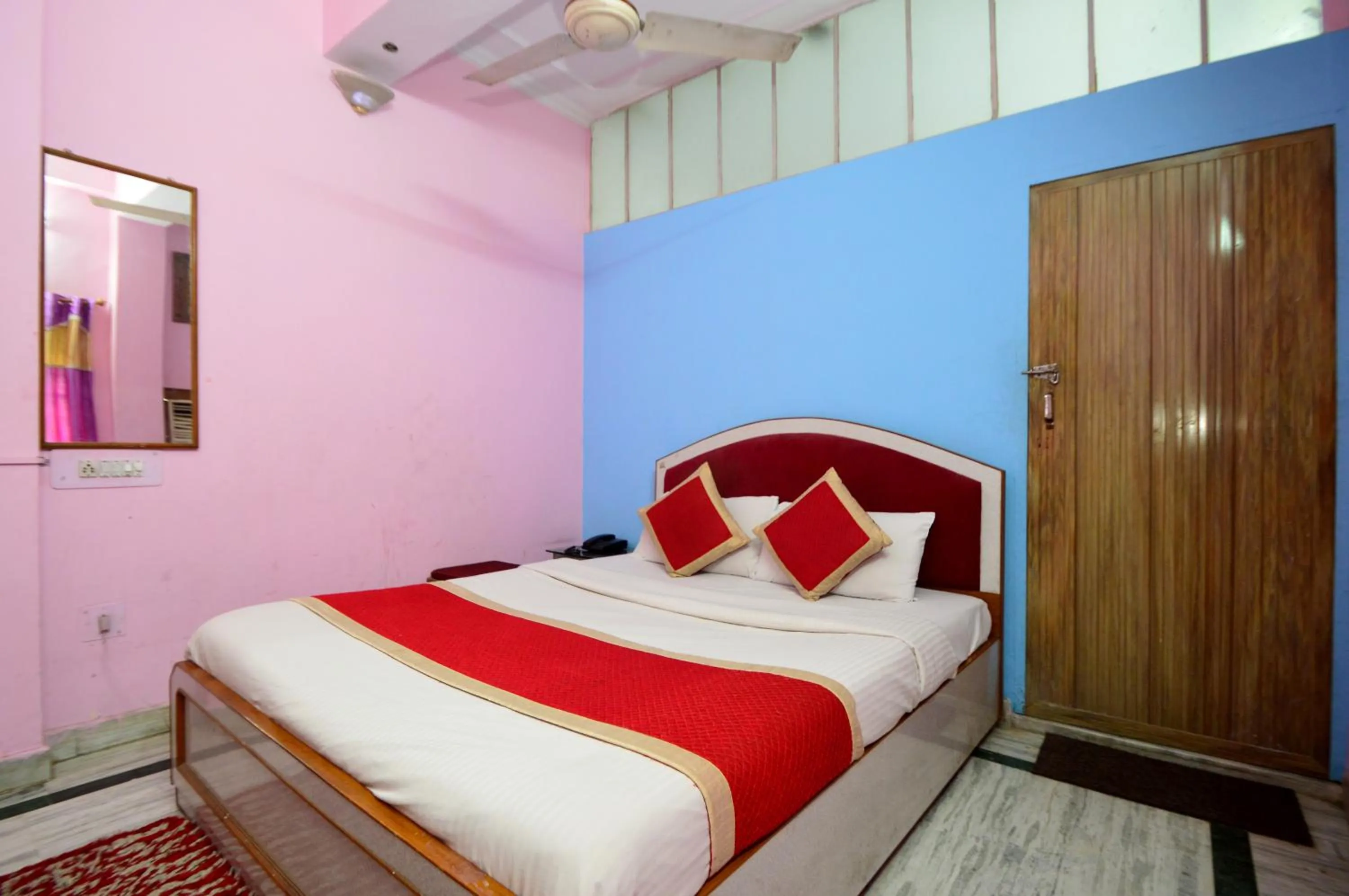 Bed in HOTEL JAI MAA PALACE