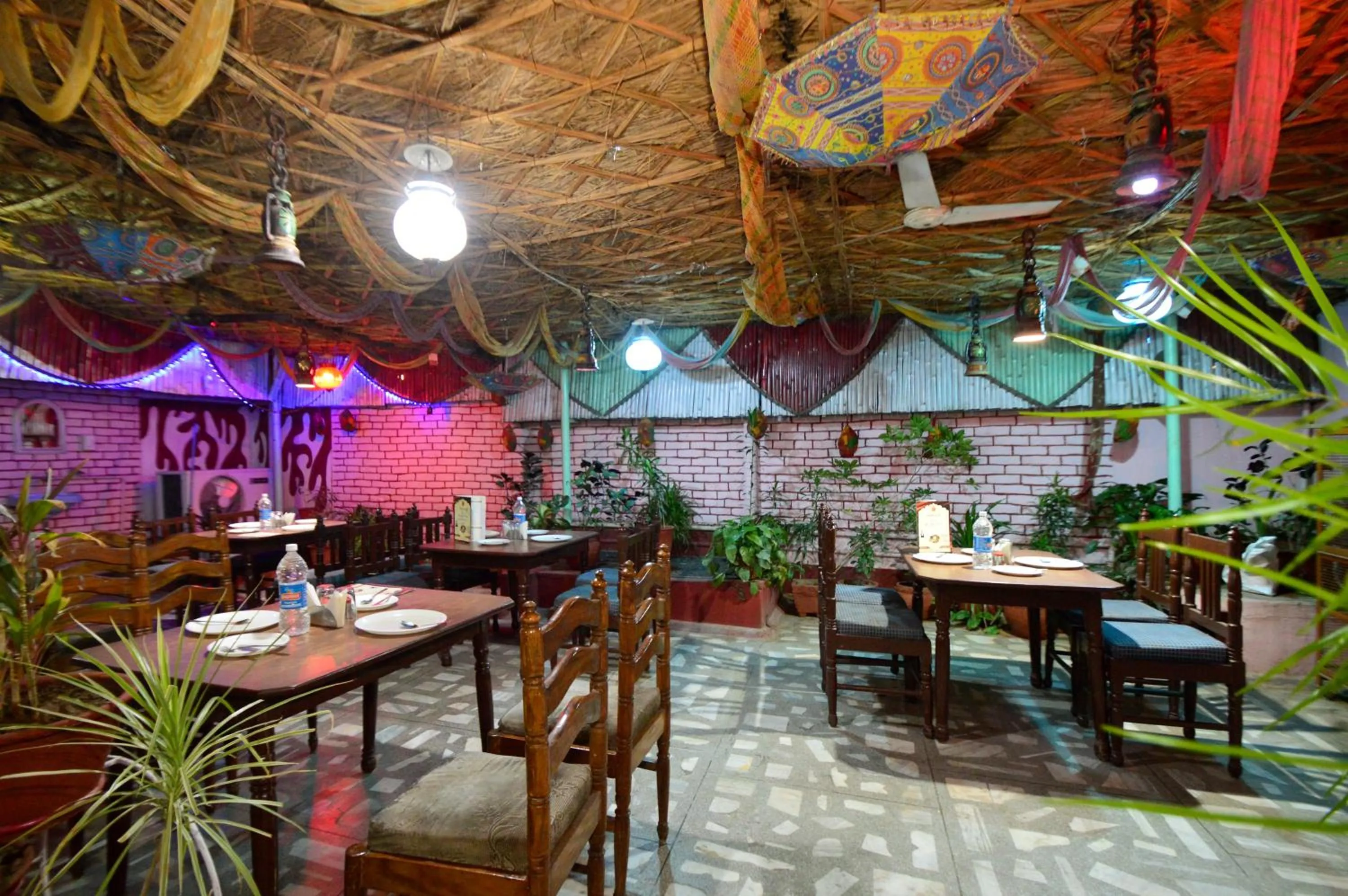 Restaurant/Places to Eat in HOTEL JAI MAA PALACE