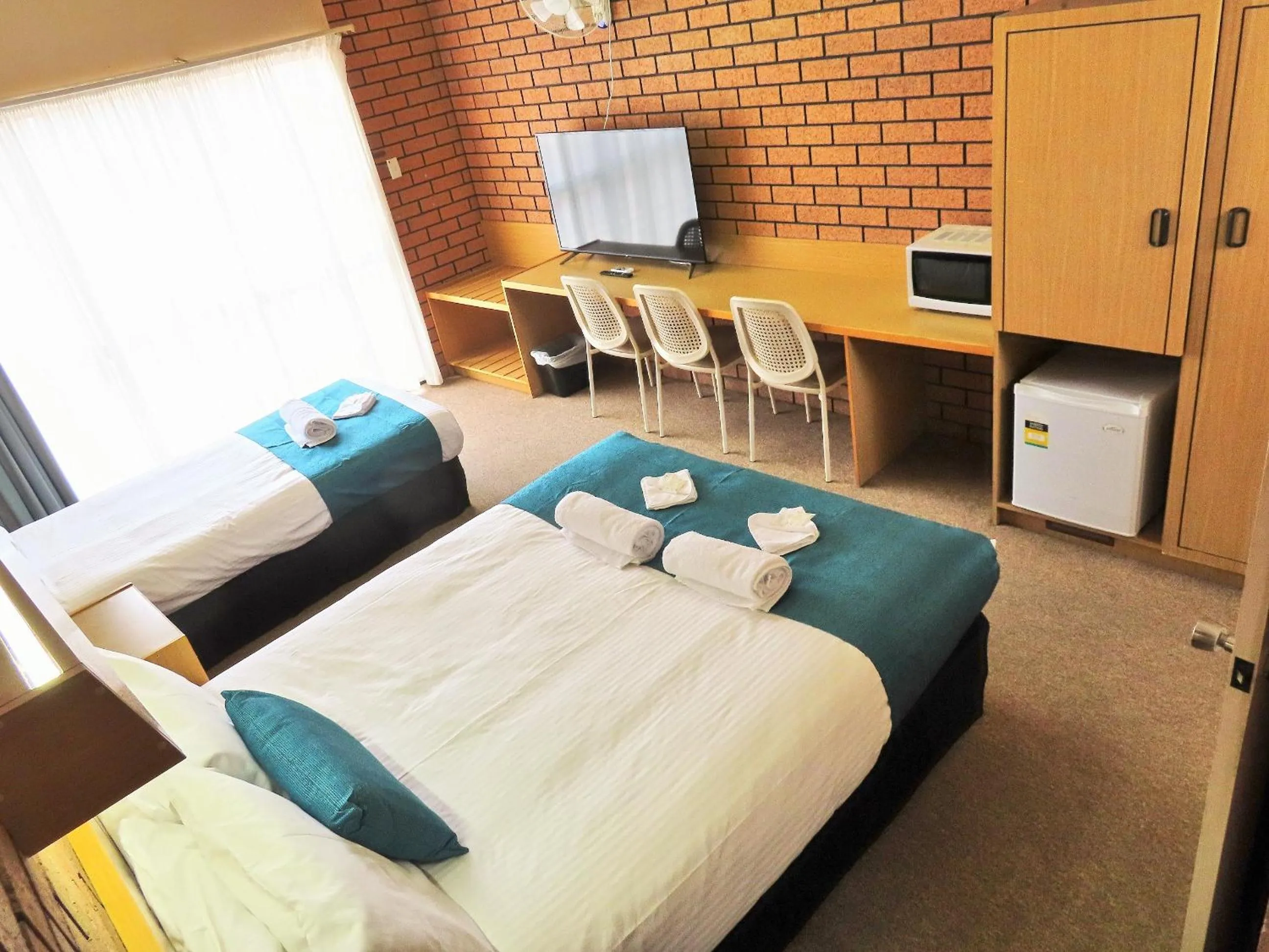 Bed in East West Motel Ceduna