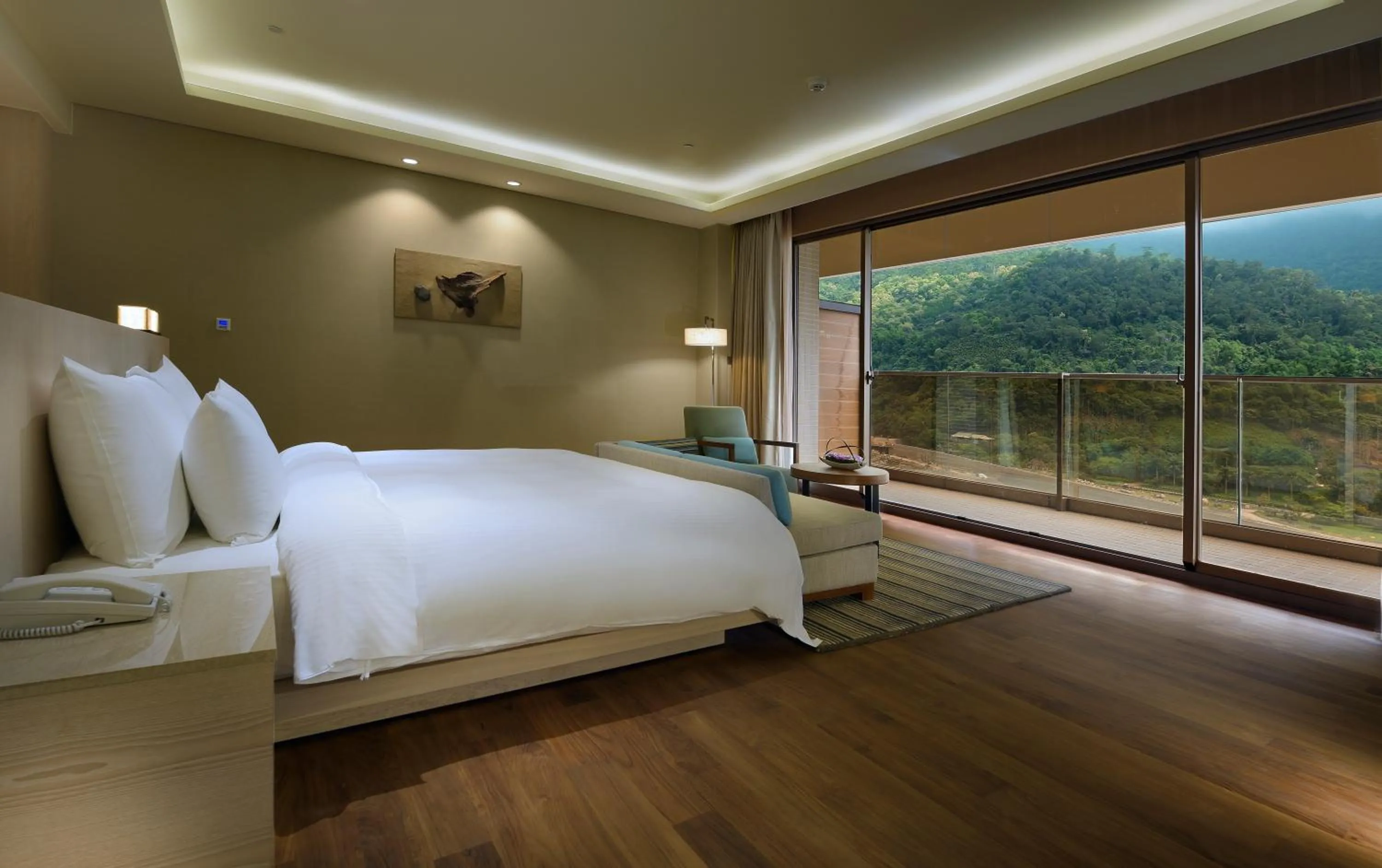 Bedroom, Bed in Chihpen Century Hotel