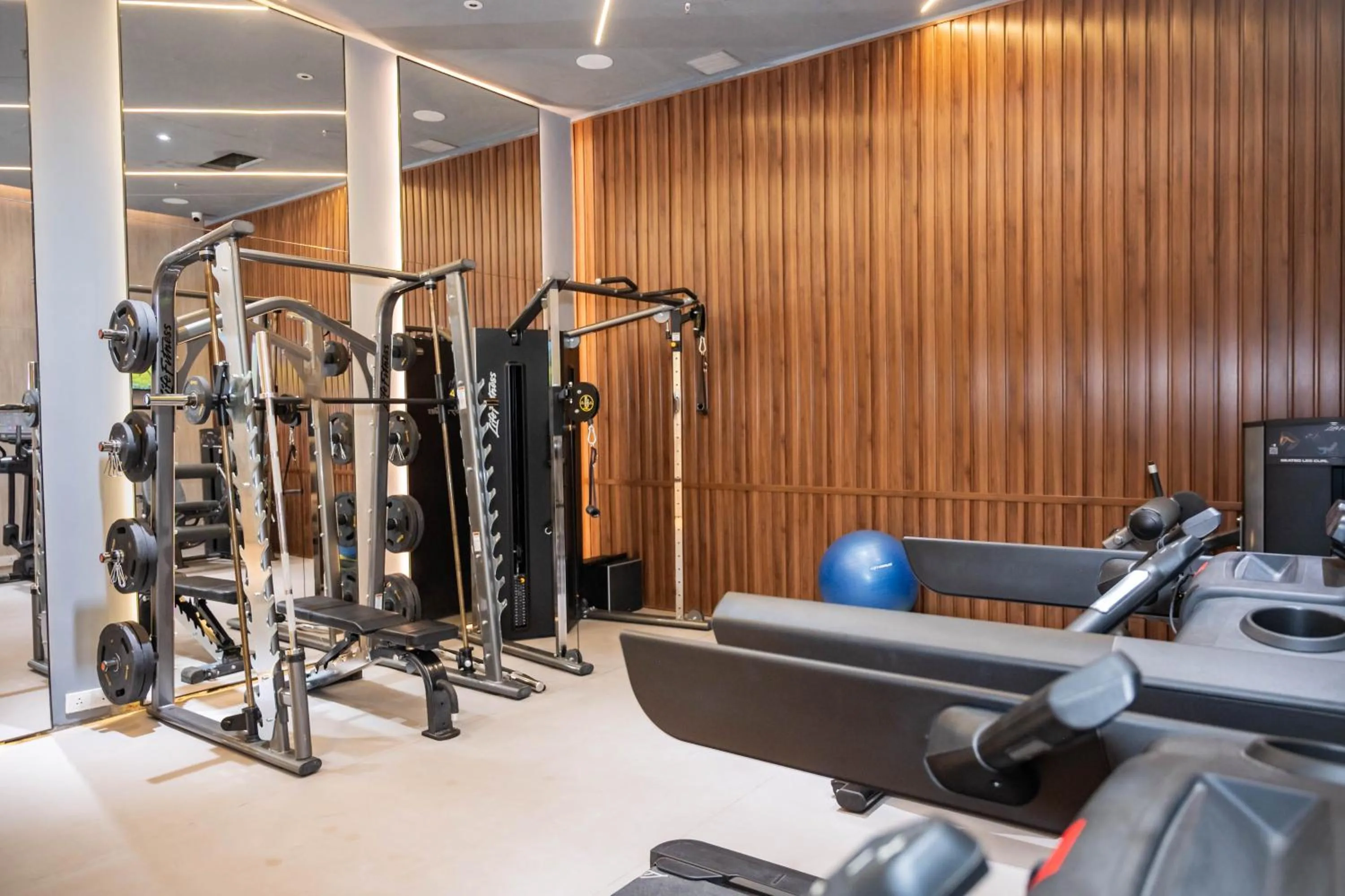 Fitness centre/facilities in Z Bliss Suites, BKC