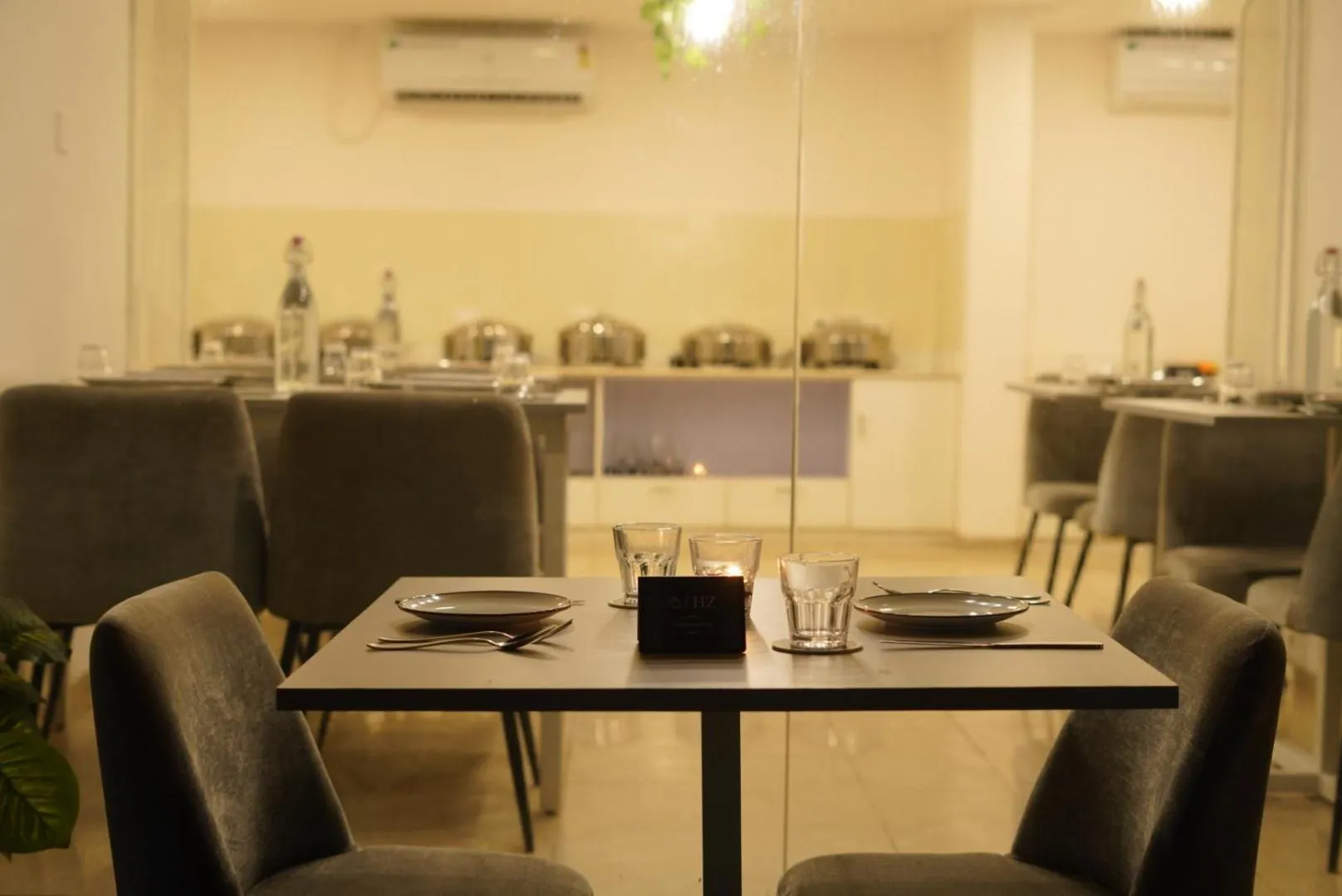 Restaurant/places to eat in Z Bliss Suites, BKC