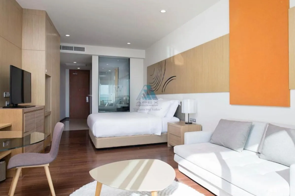 ไวท์ แซนด์ บีช เรสซิเดนซ์ พัทยา(White Sand Beach Residences Pattaya)