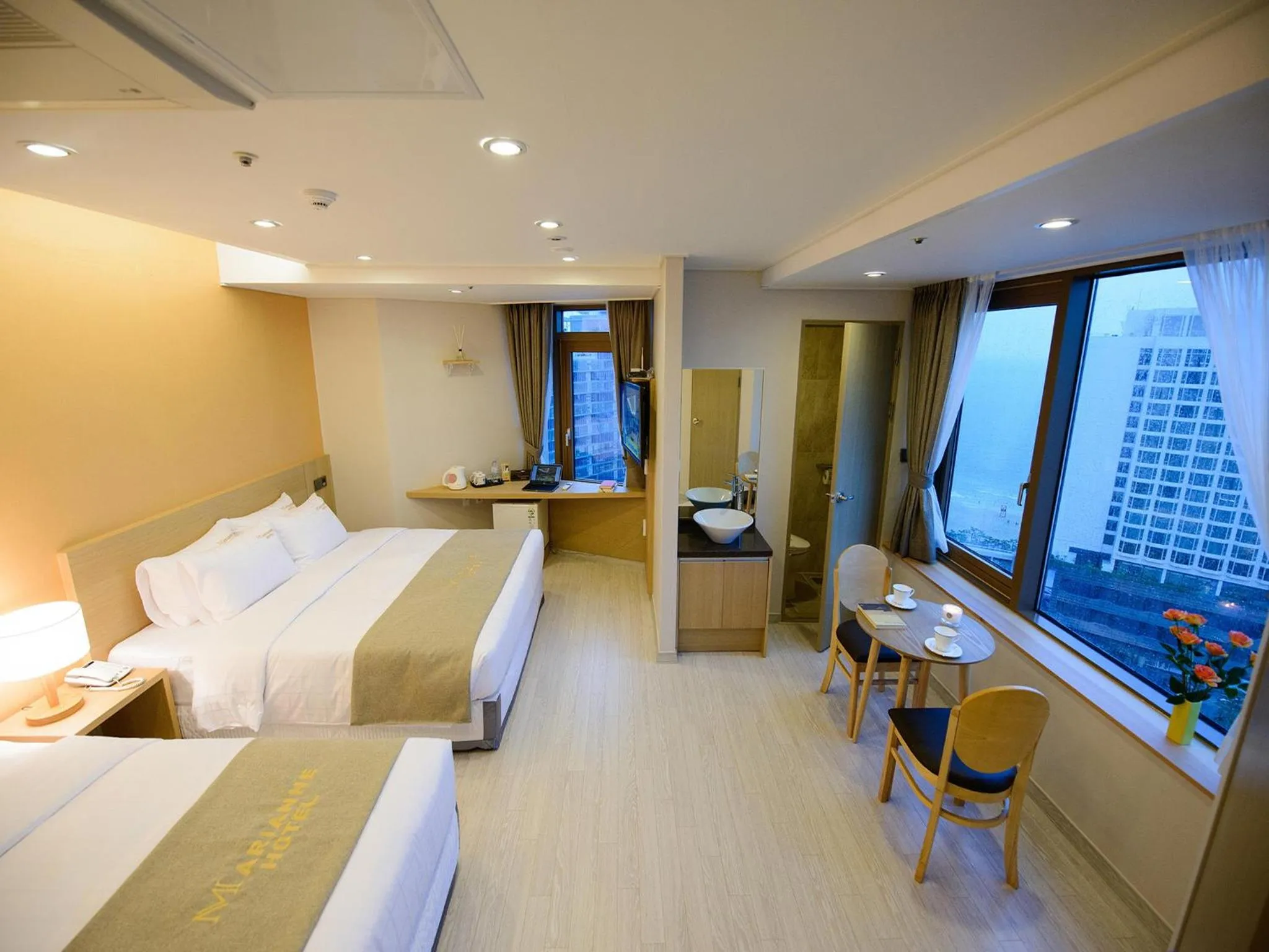 Bedroom, Bed in Haeundae Marianne Hotel