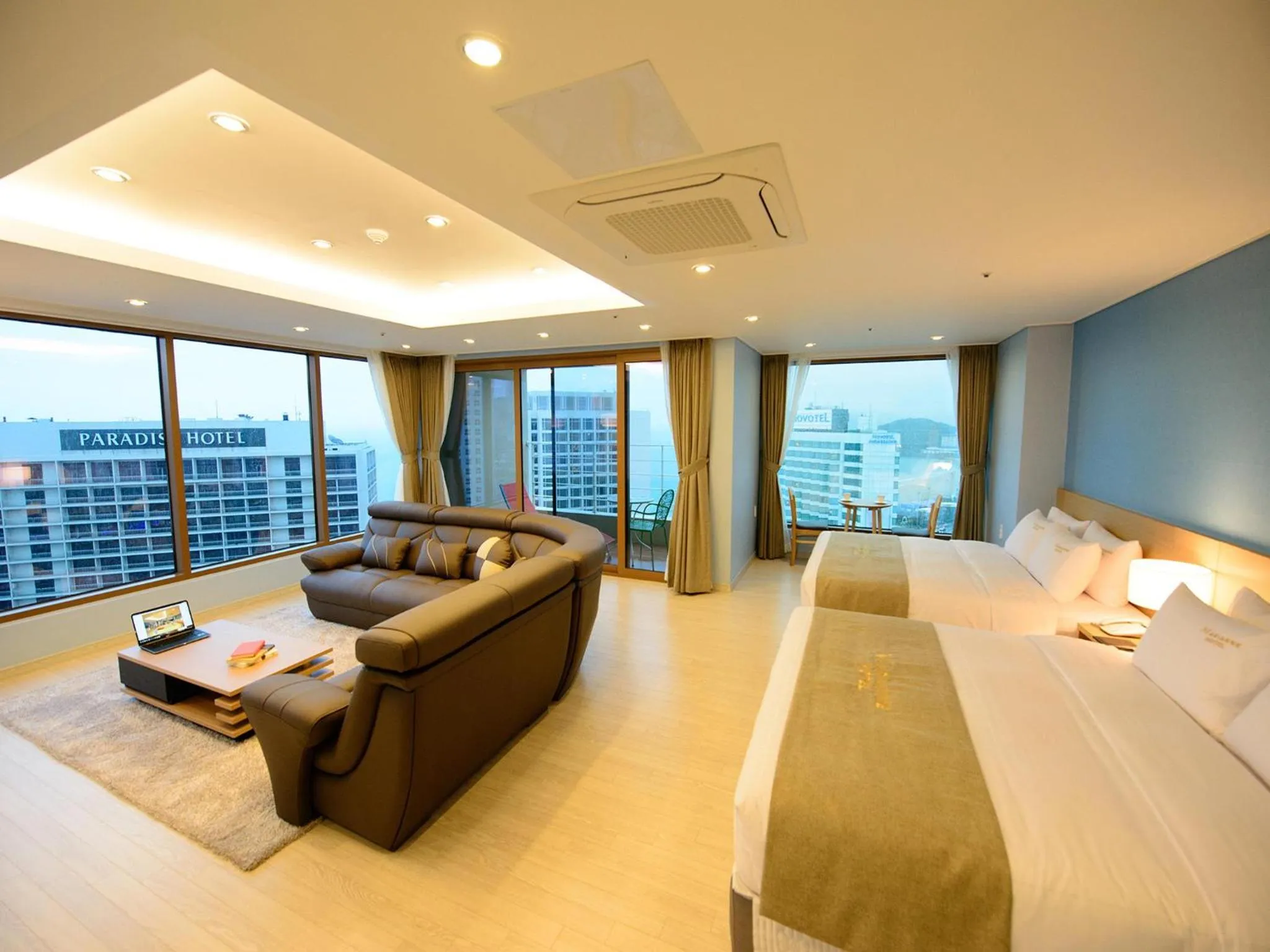 Bedroom, Bed in Haeundae Marianne Hotel