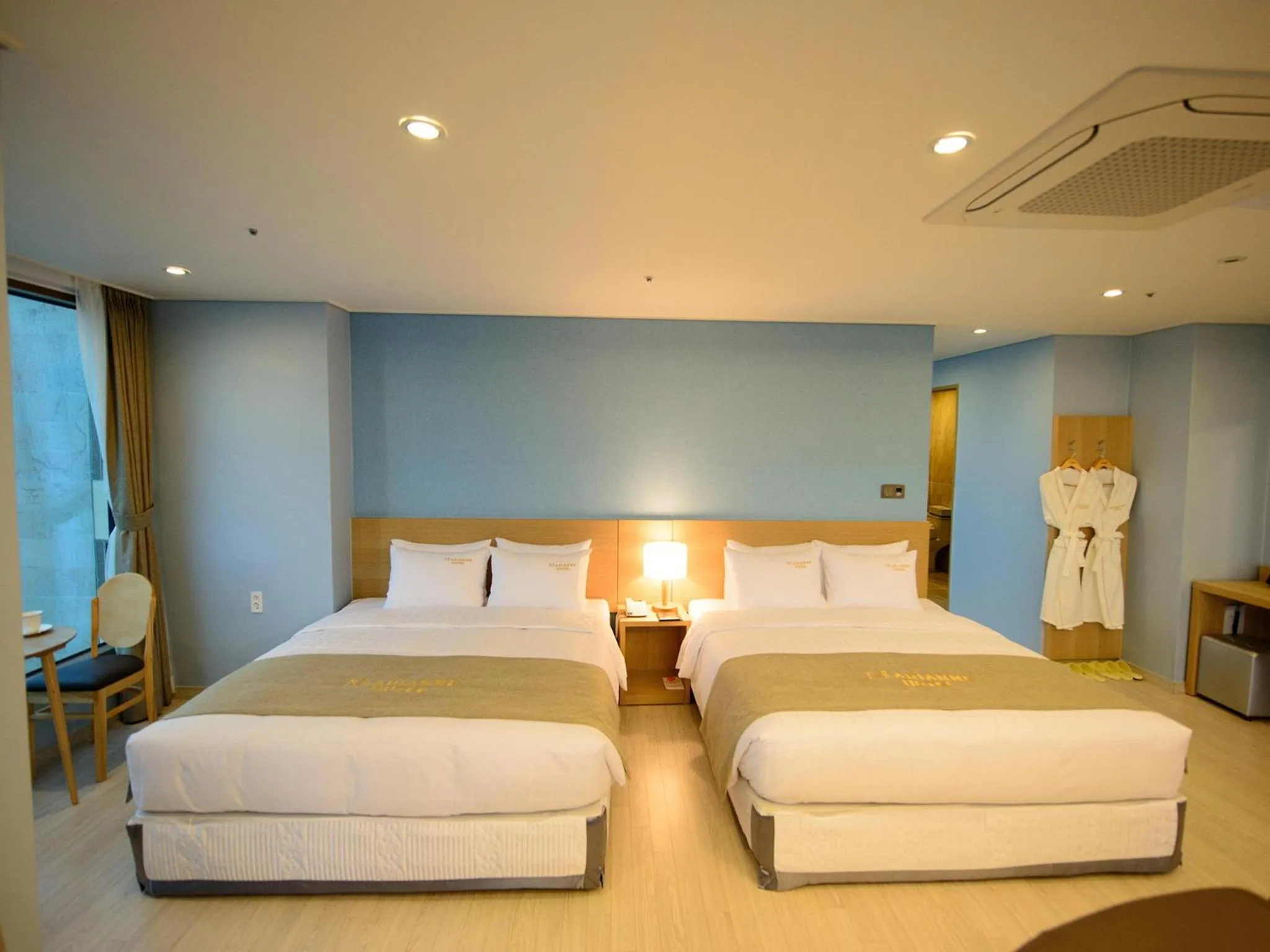 Bedroom, Bed in Haeundae Marianne Hotel