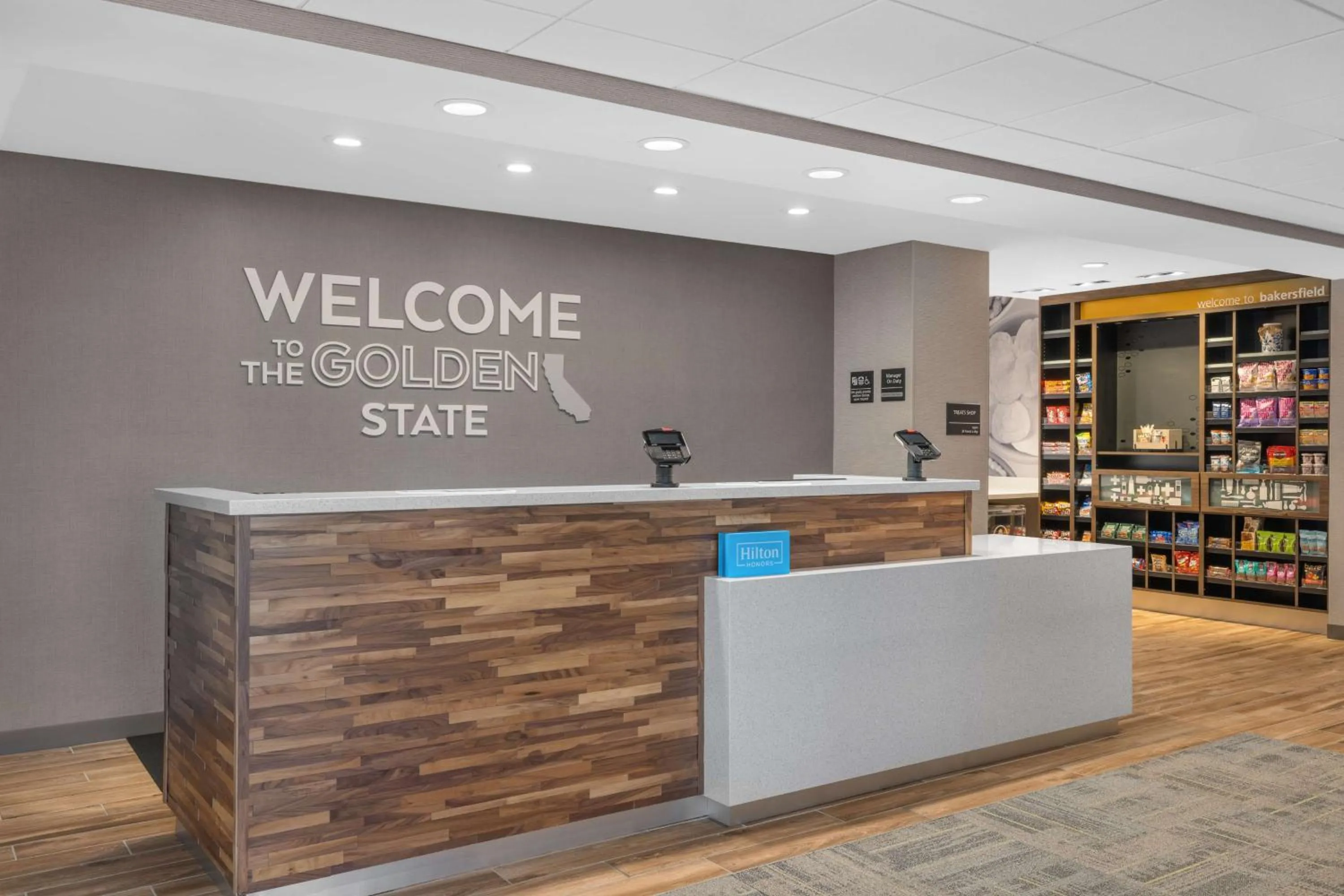Lobby or reception in Hampton Inn & Suites Bakersfield Central