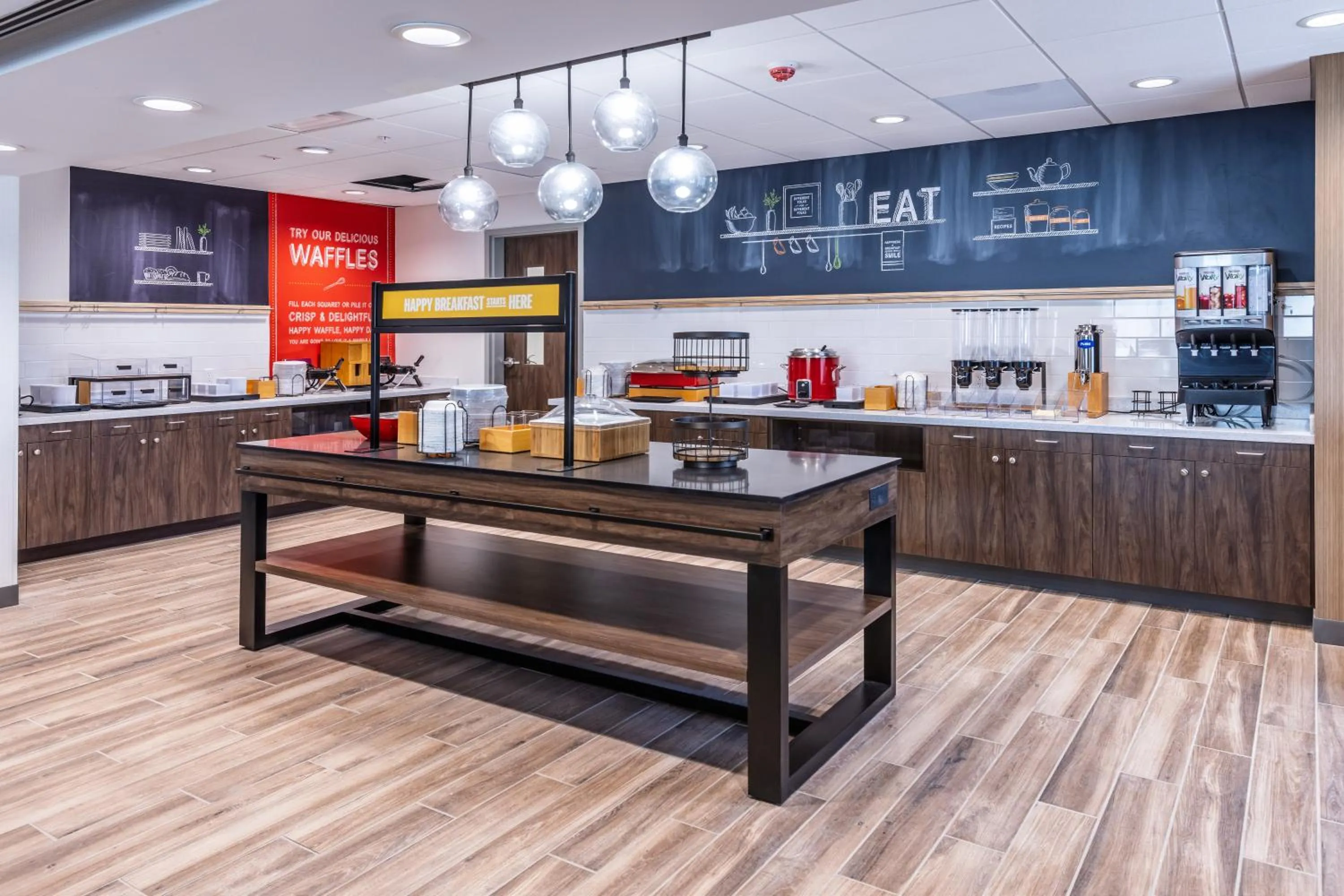 Food in Hampton Inn & Suites Bakersfield Central