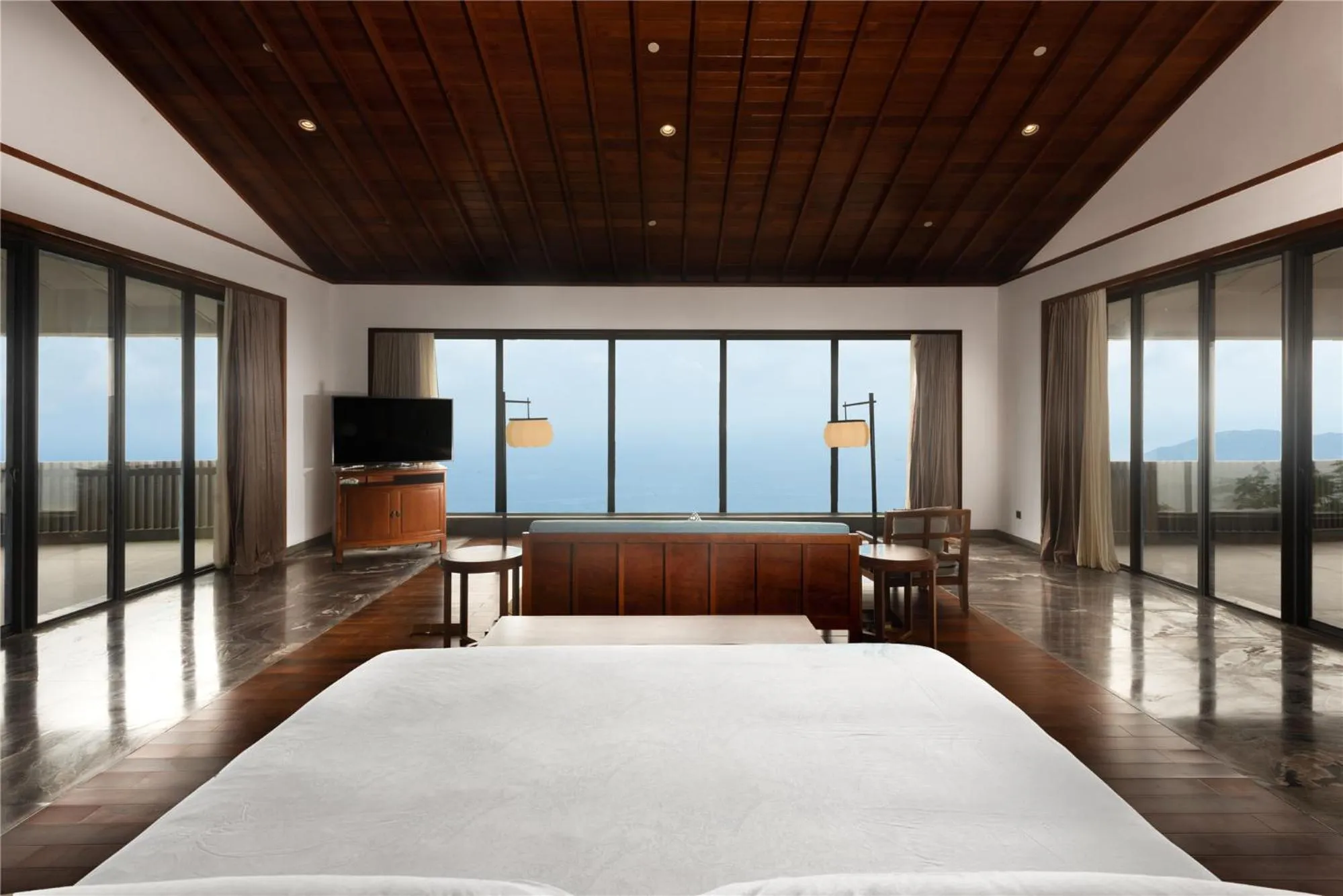 Bed in Yalong Bay Earthly Paradise Birds Nest Resort （Mountain Villas)