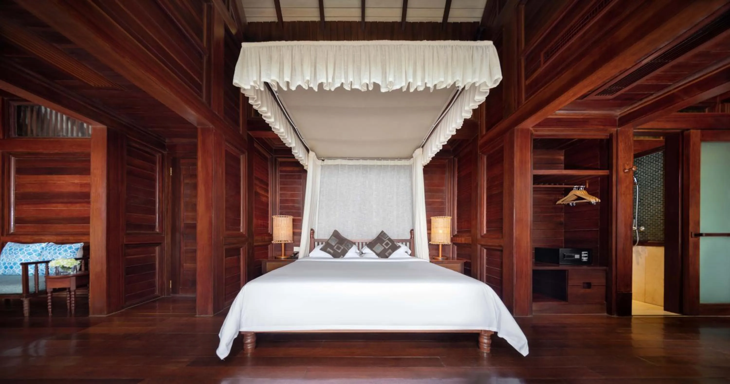 Bed in Yalong Bay Earthly Paradise Birds Nest Resort （Mountain Villas)