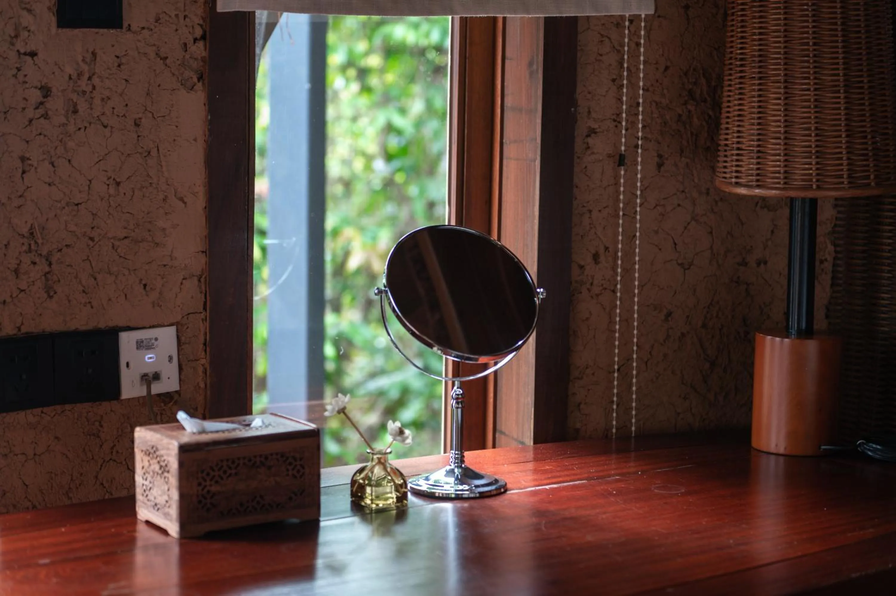 Yalong Bay Earthly Paradise Birds Nest Resort （Mountain Villas)