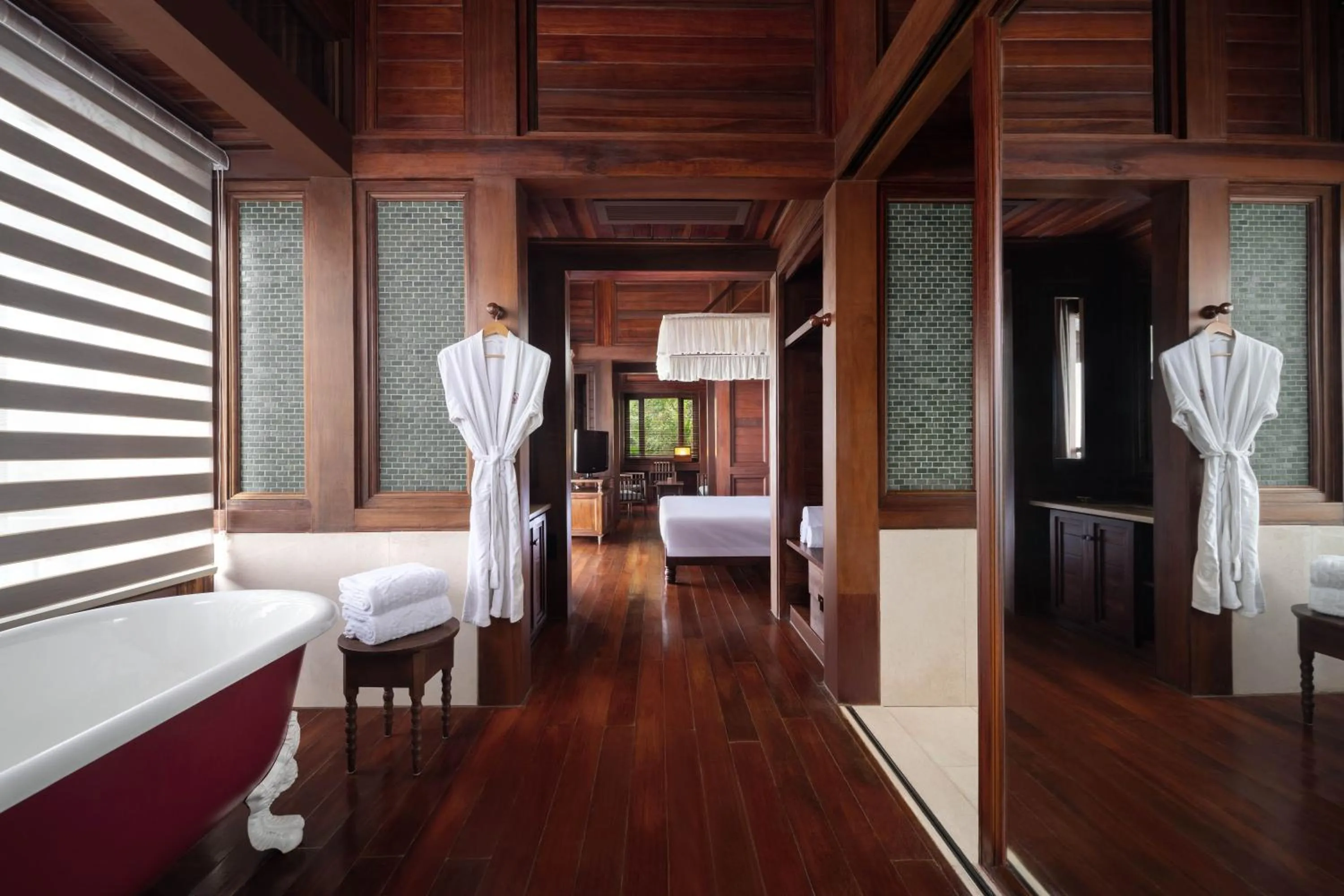 Bed in Yalong Bay Earthly Paradise Birds Nest Resort （Mountain Villas)