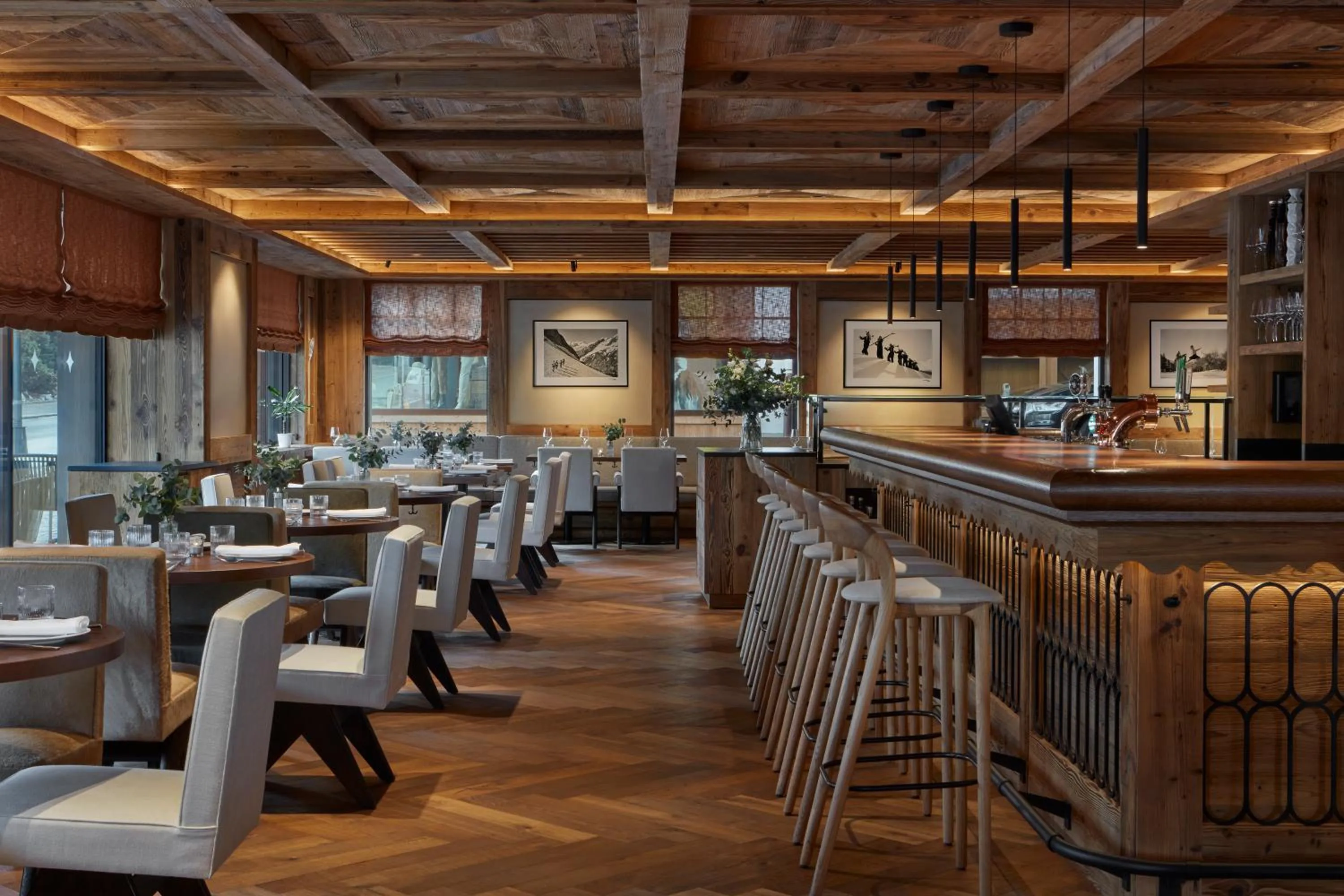 Restaurant/places to eat in Miiro The Mansard