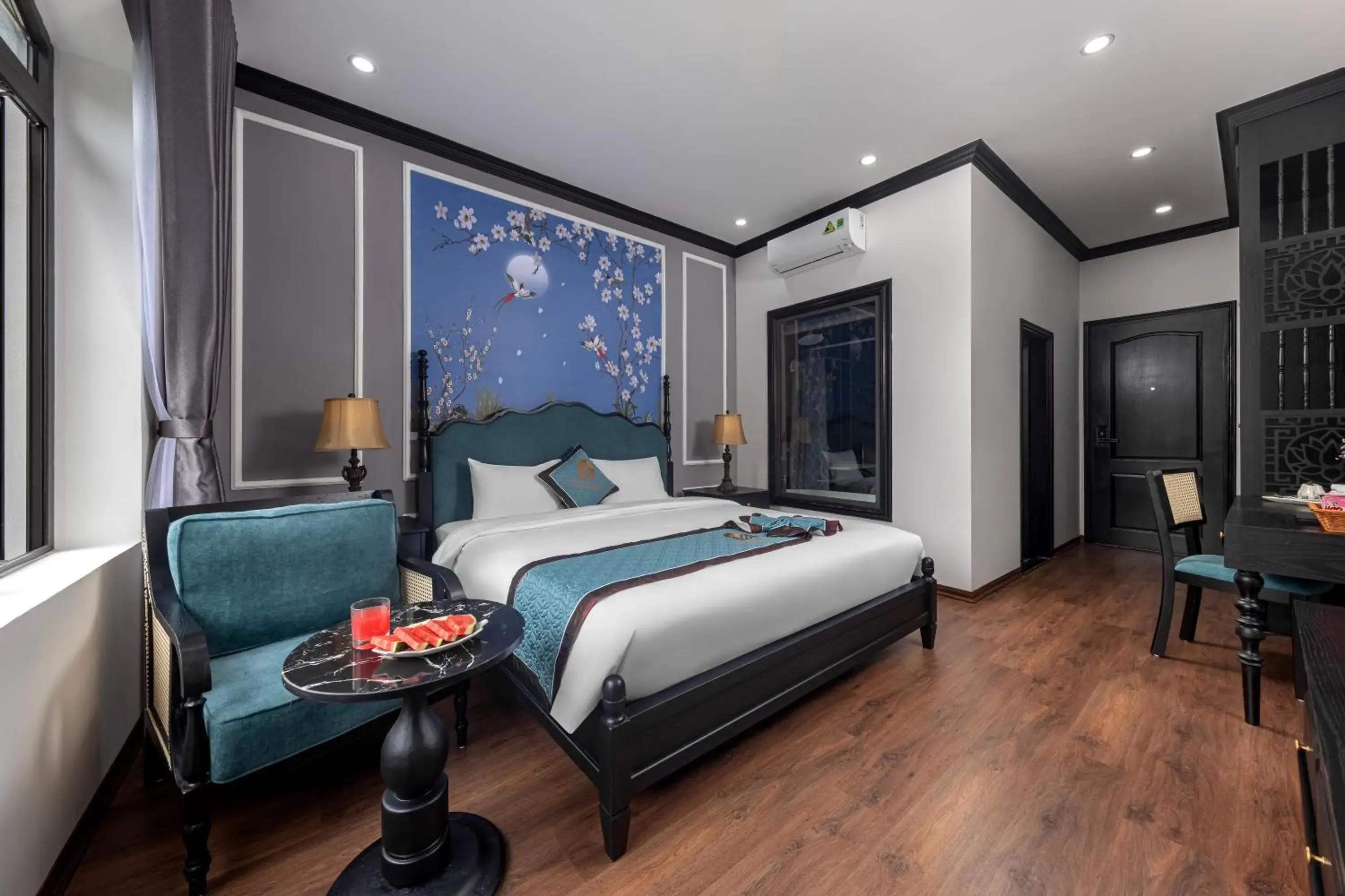 Double Room with Mountain View in Indochine Boutique Hotel Ninh Bình Double Room with Mountain View in Indochine Boutique Hotel Ninh Bình