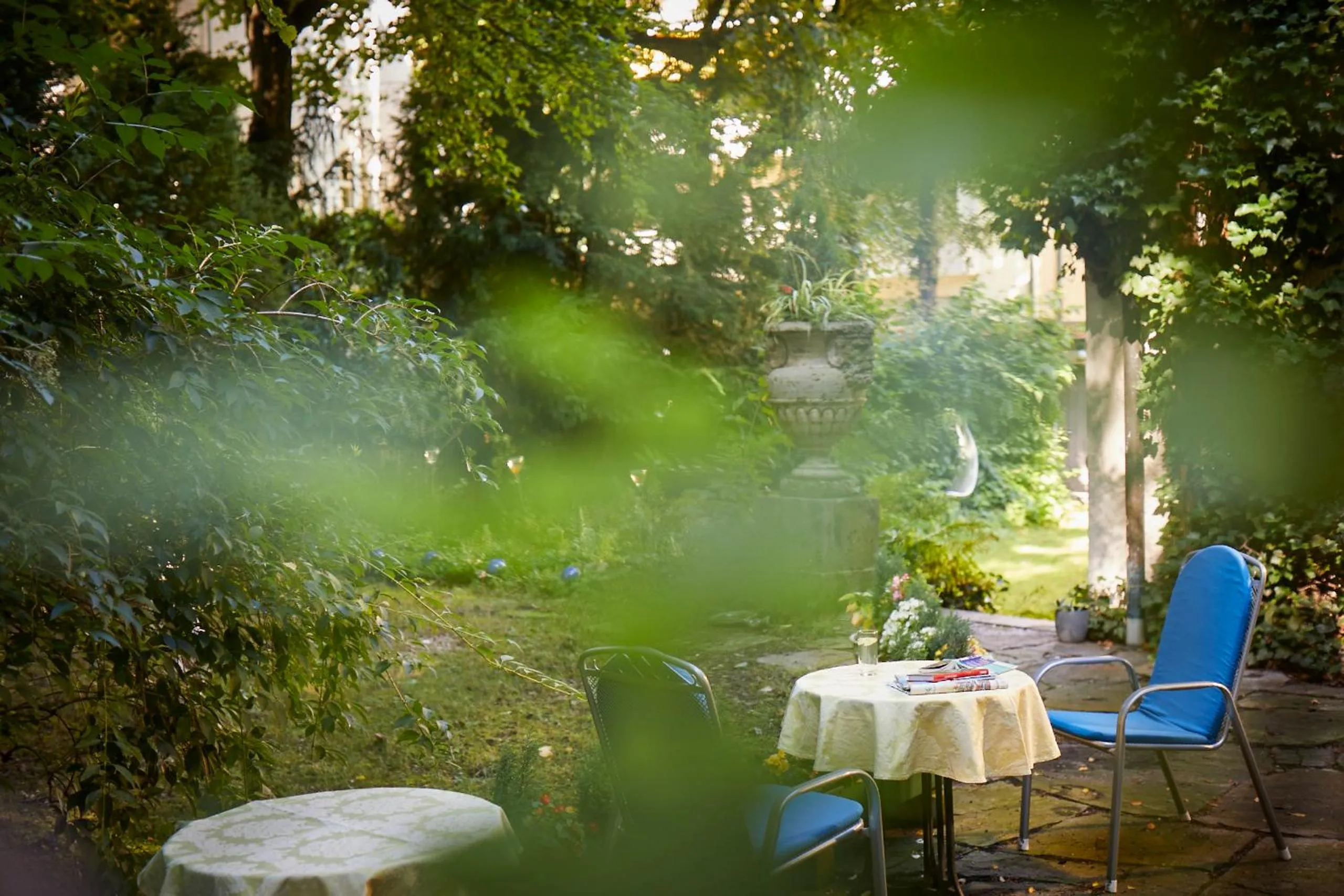 Garden in Gästehaus Englischer Garten