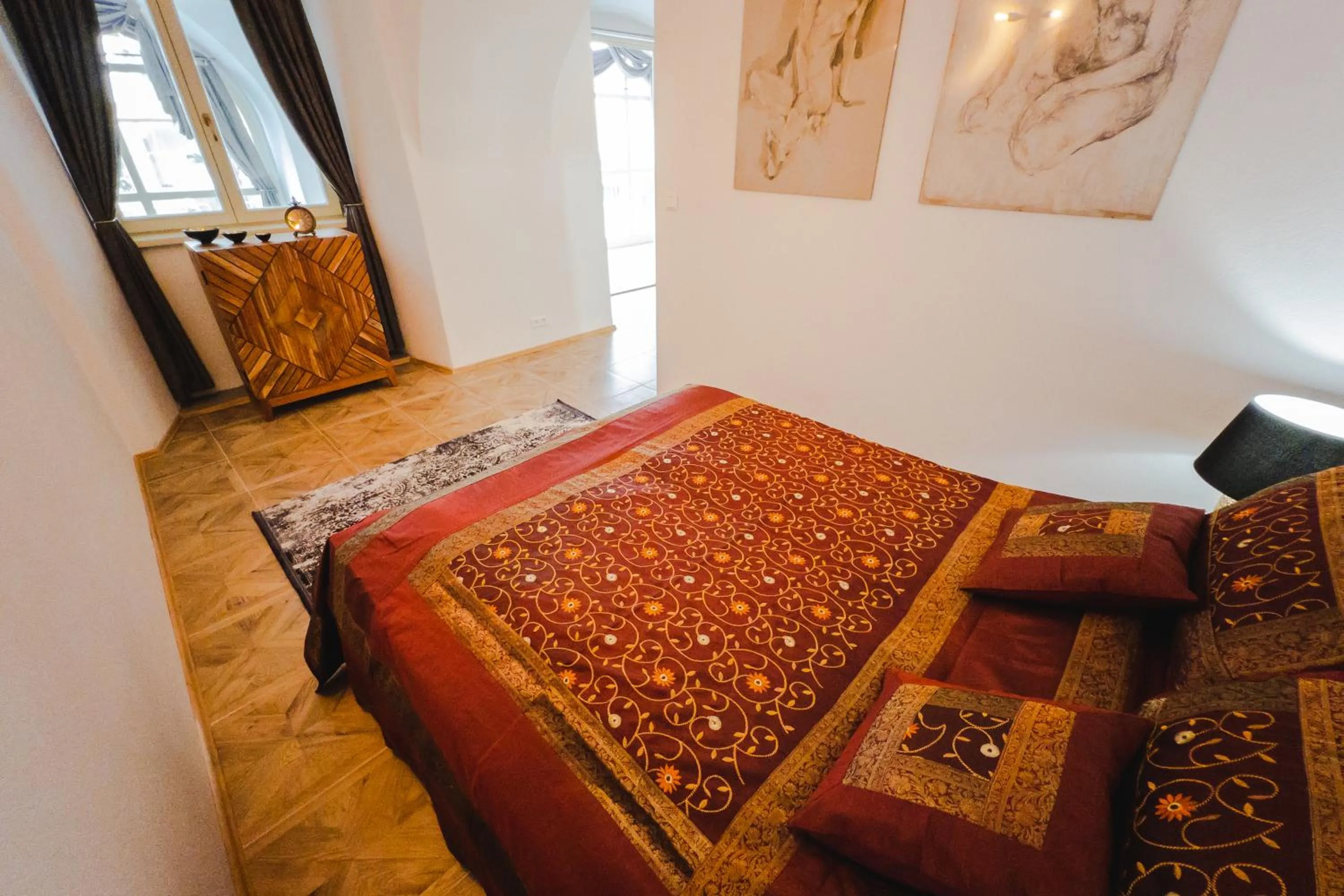 Bedroom, Bed in Opera apartments - Mestský palác