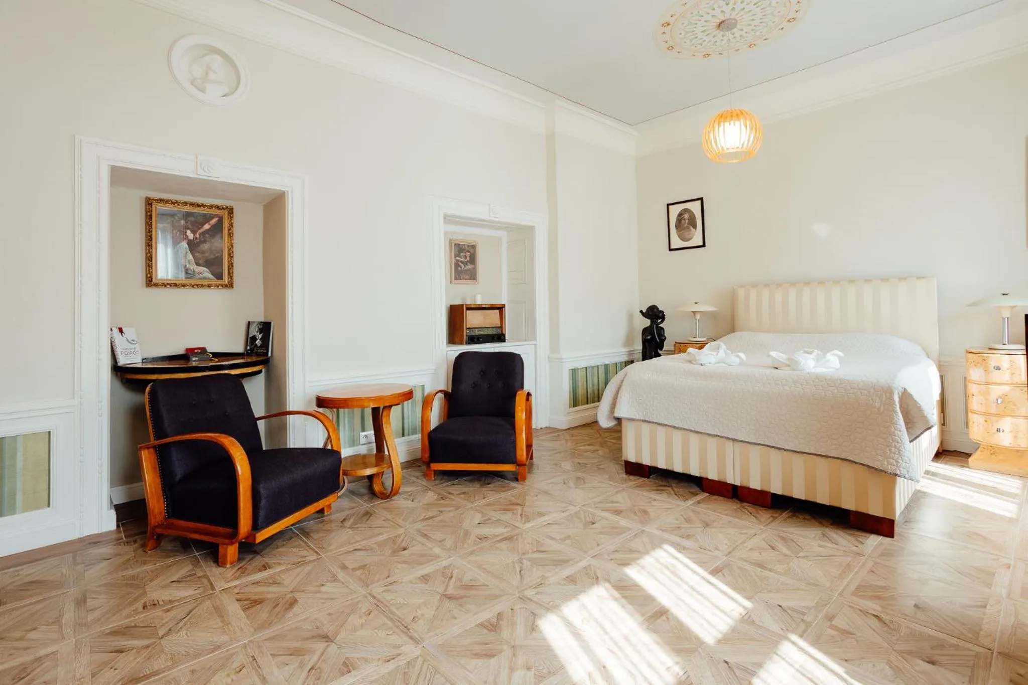 Photo of the whole room, Bed in Opera apartments - Mestský palác