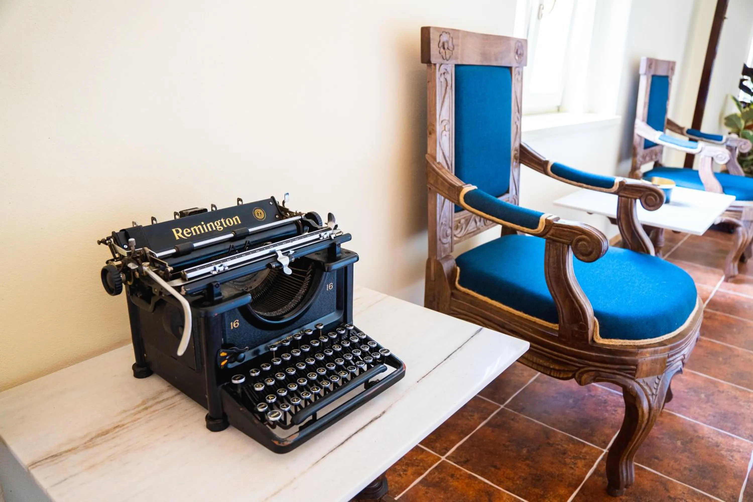 Property building in Opera apartments - Mestský palác