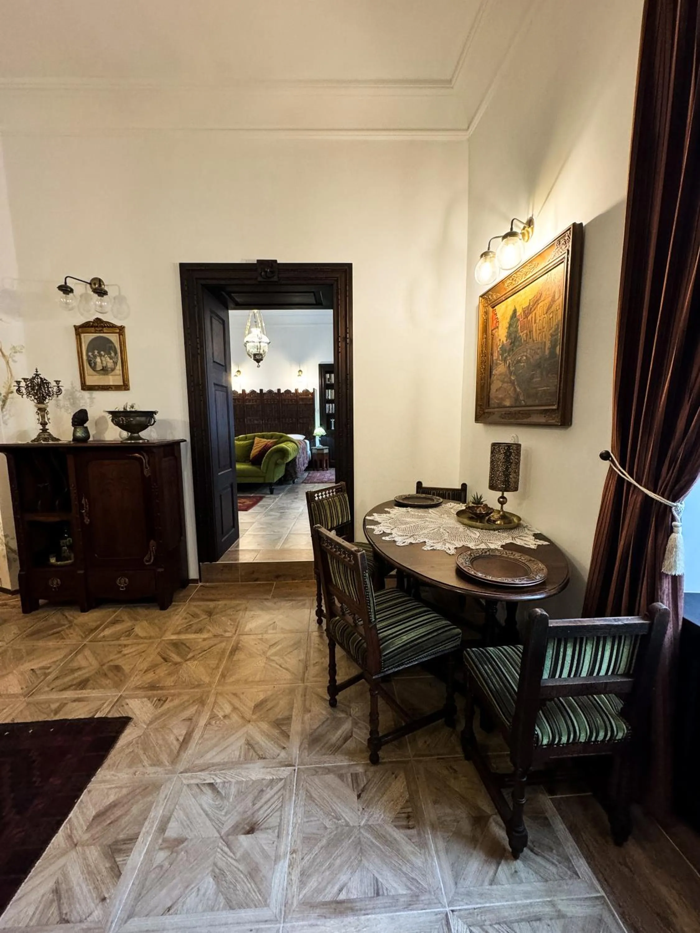 Seating area in Opera apartments - Mestský palác