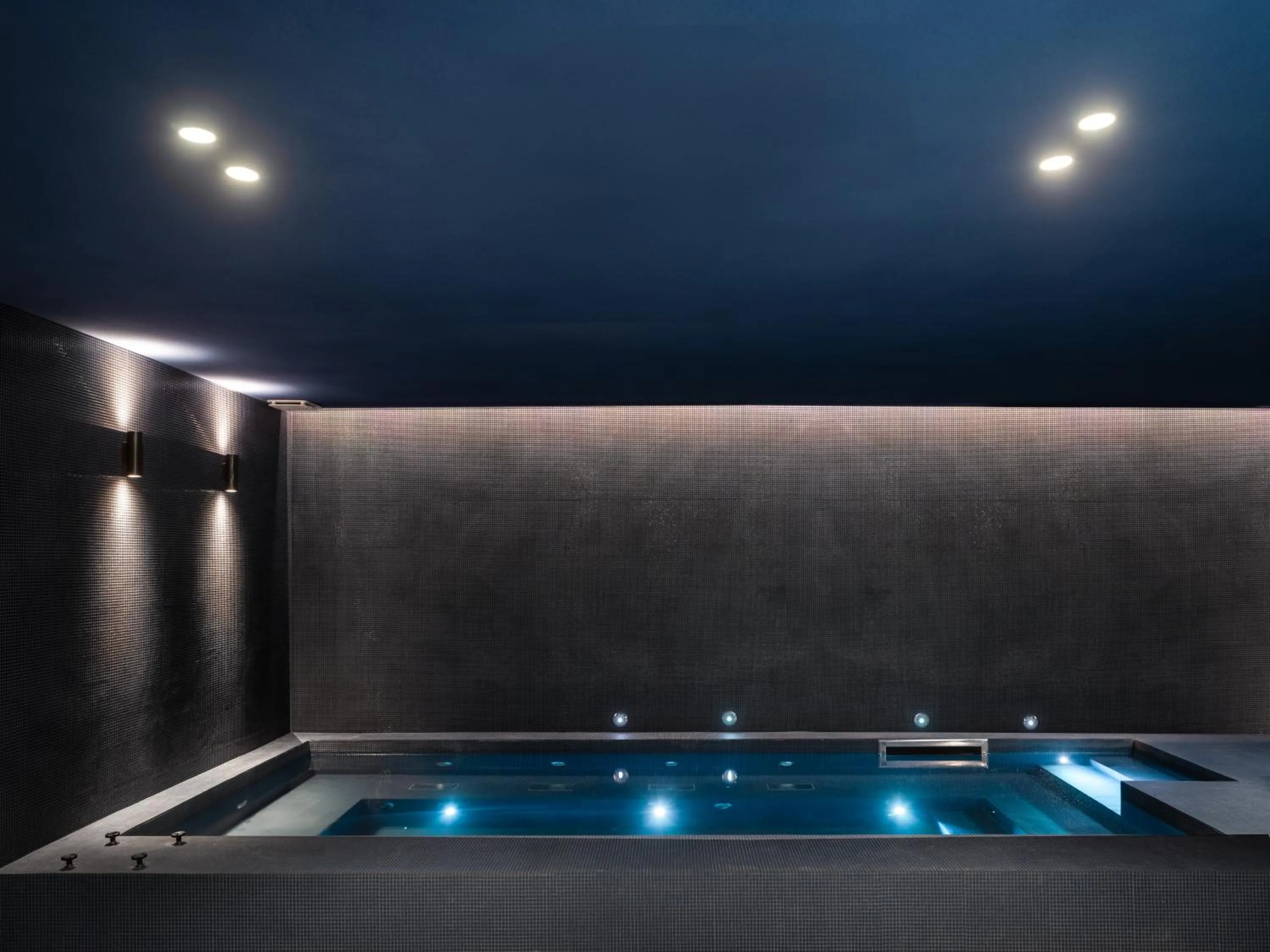 Spa and wellness centre/facilities in Bleu Hôtel & Spa