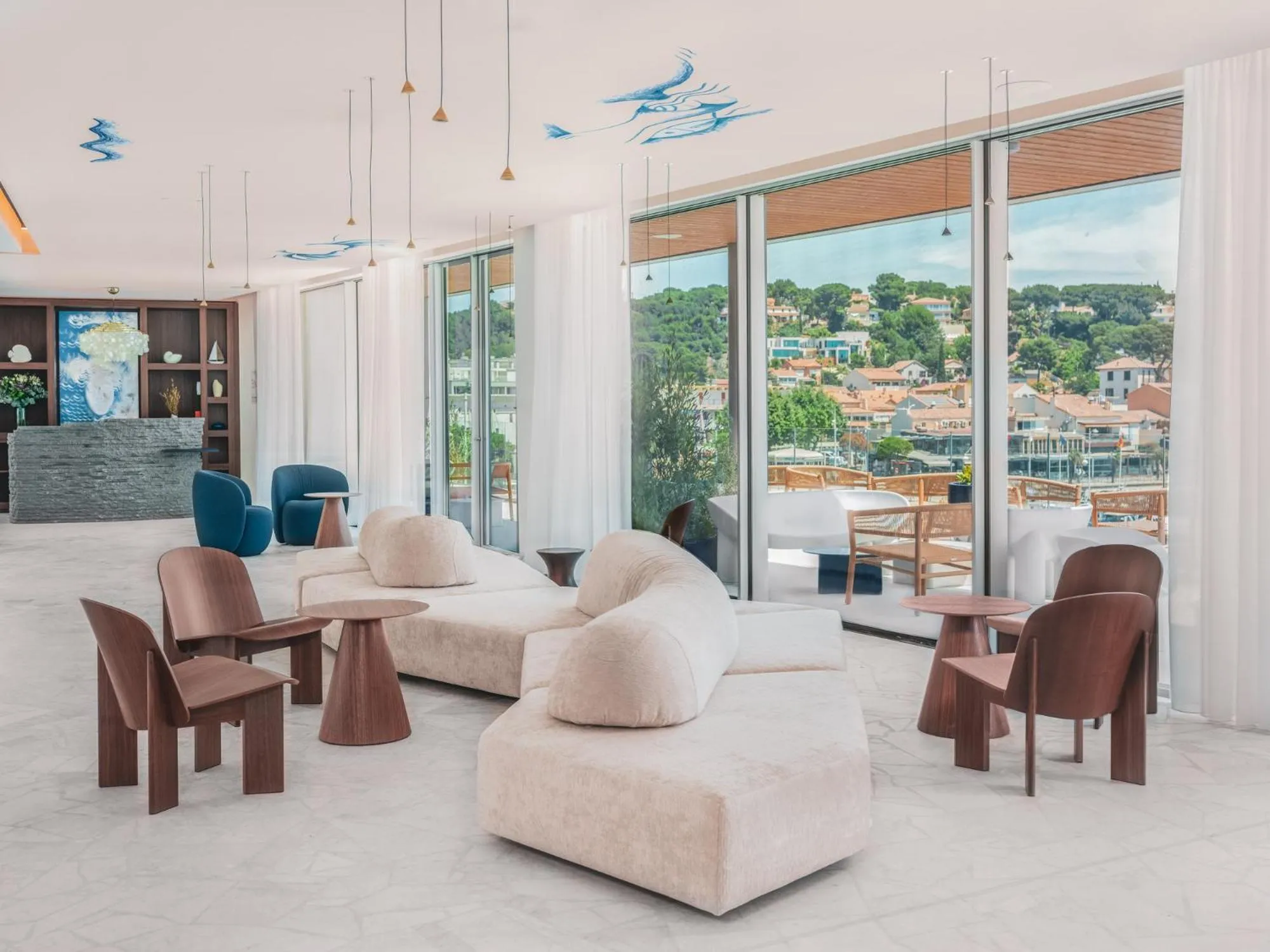 Lobby or reception in Bleu Hôtel & Spa