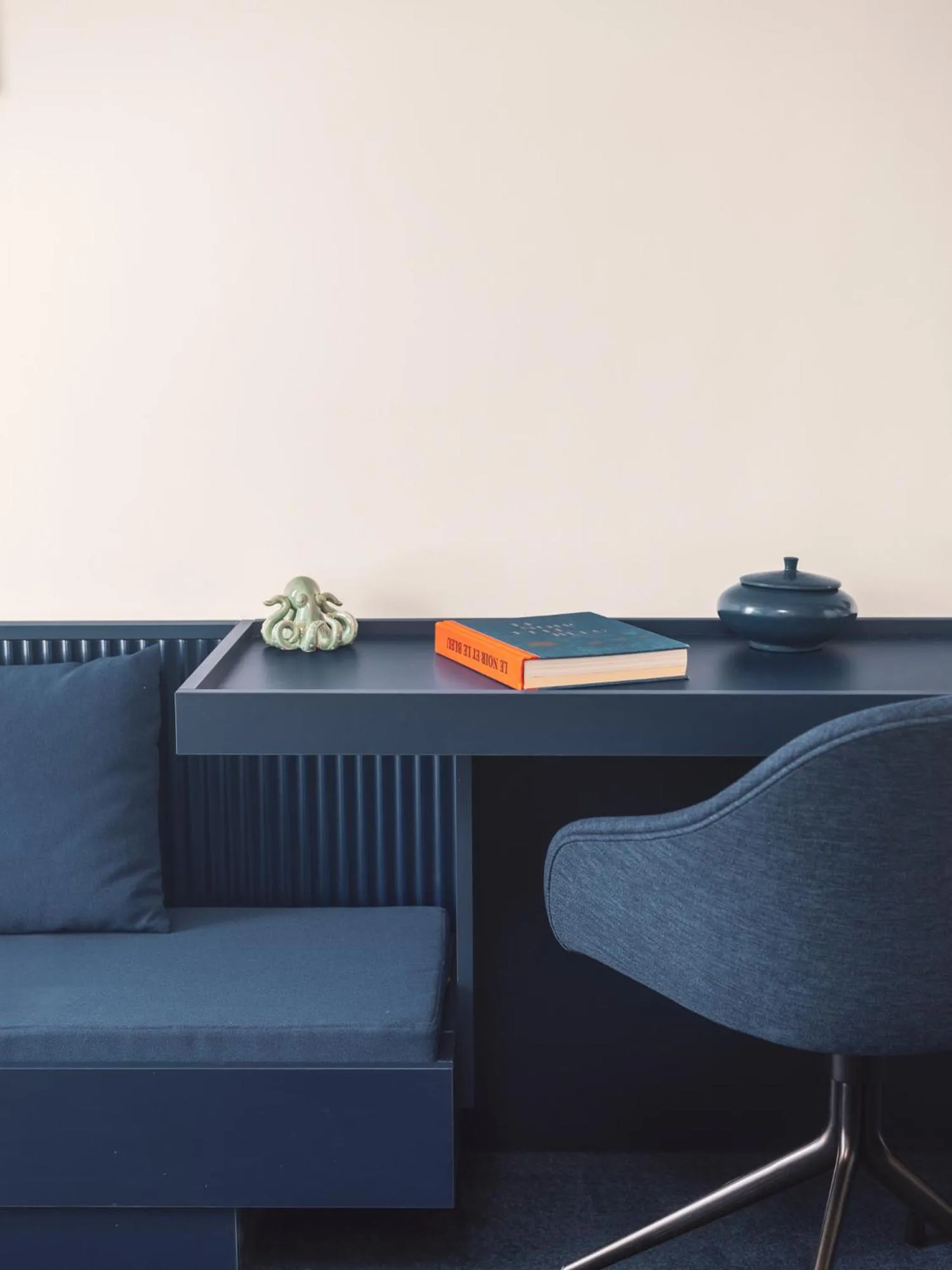 Seating area in Bleu Hôtel & Spa