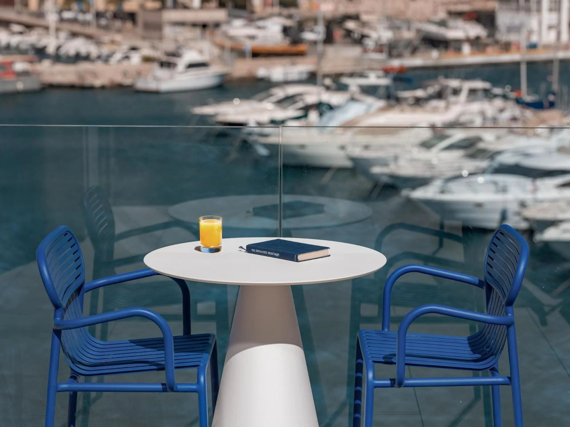 Patio in Bleu Hôtel & Spa