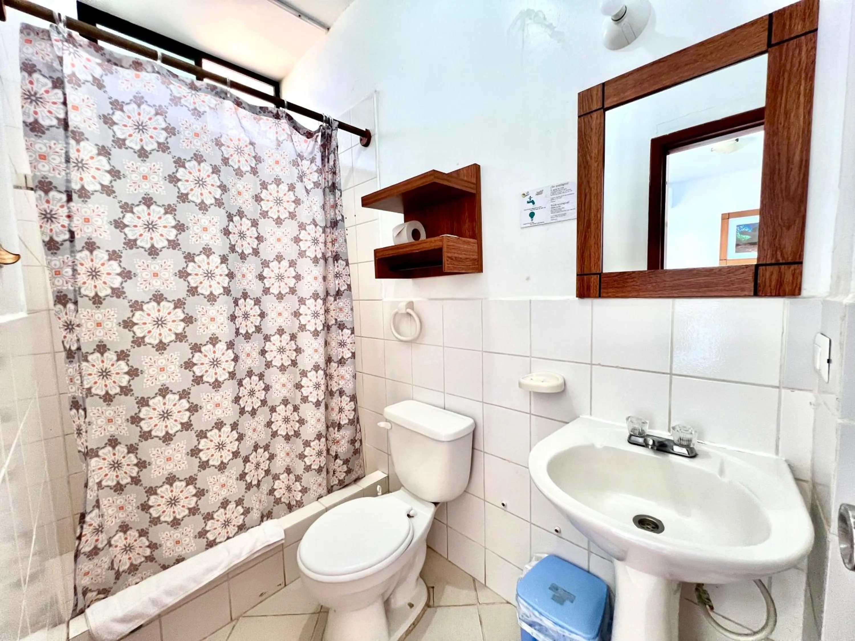 Shower in Hotel Sierra Negra