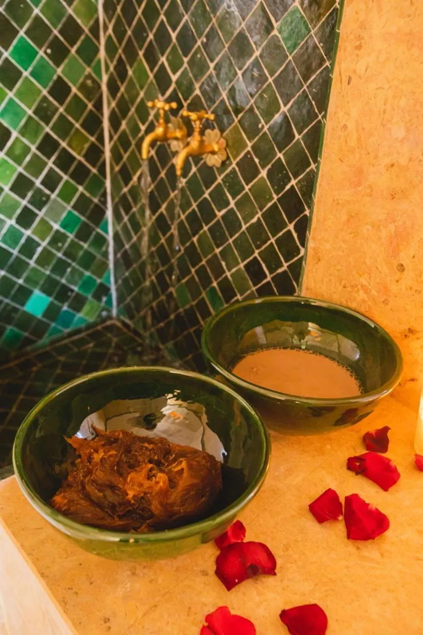 Steam room in Riad Zazz