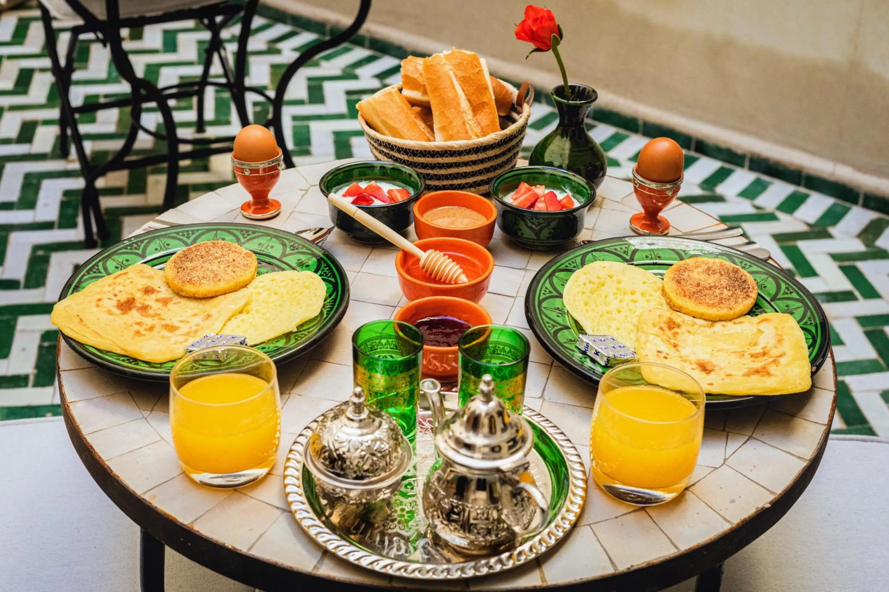 Food and drinks in Riad Zazz