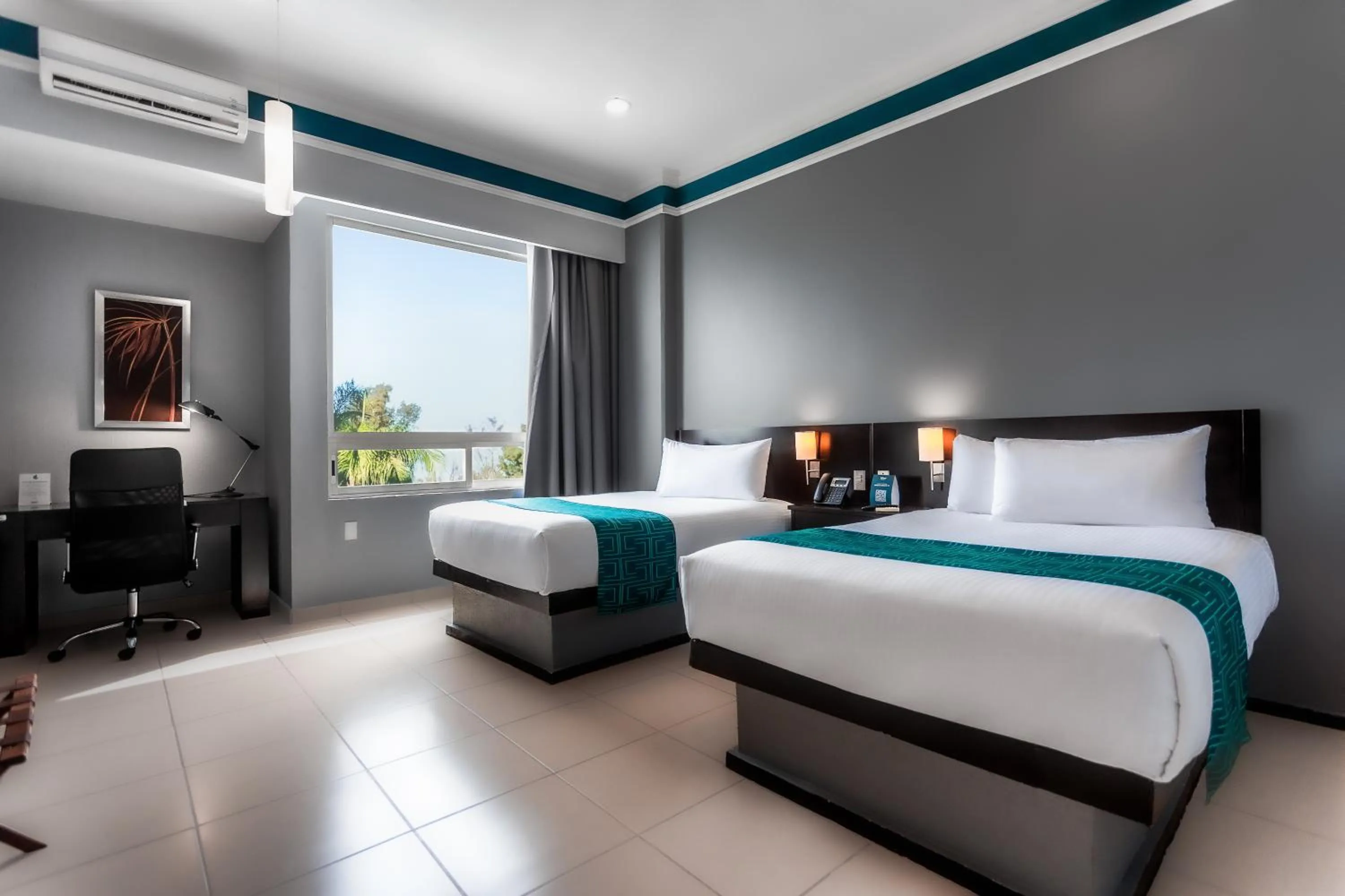 Bed in InHouse Hotel León