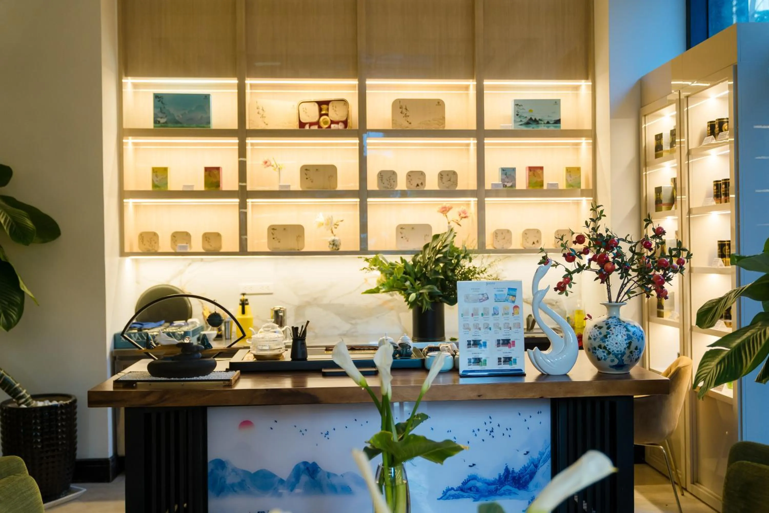 Communal lounge/ TV room in SANDALS ISLAND HOTEL